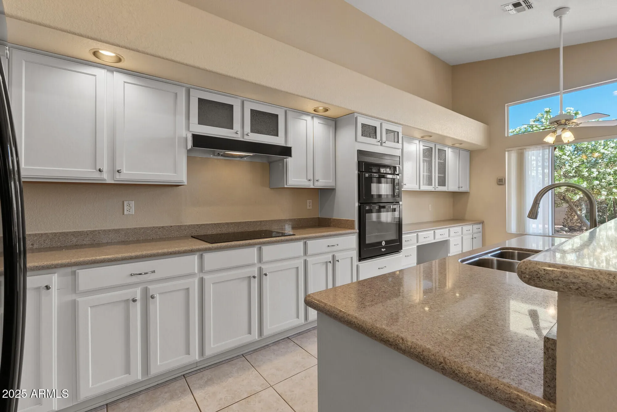 Property Slideshow image 21 of 46 | 10936 n ventana dr, Peoria, AZ, 85373