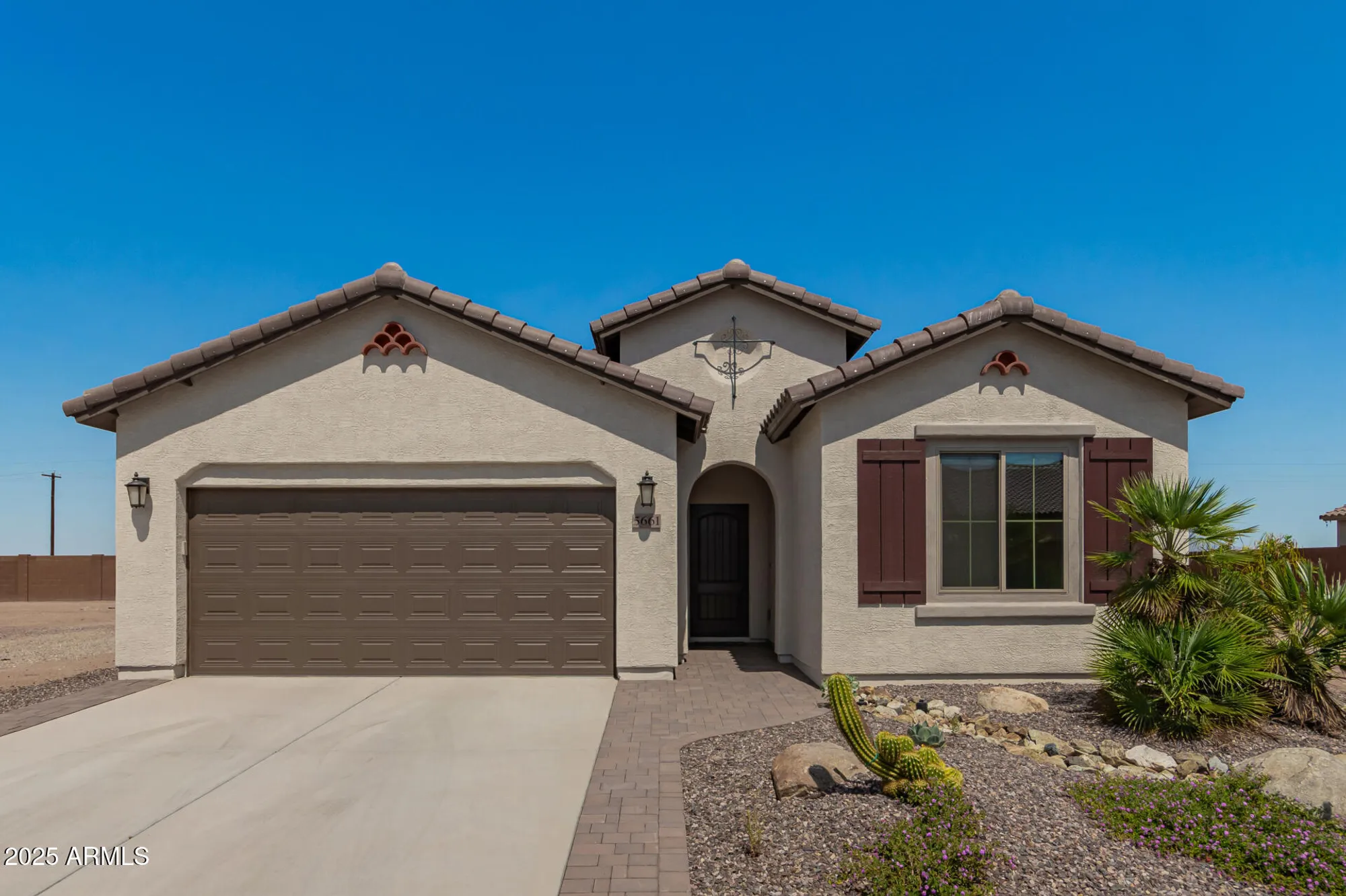 Property Slideshow image 2 of 49 | 5661 n coyote hill rd, Eloy, AZ, 85131