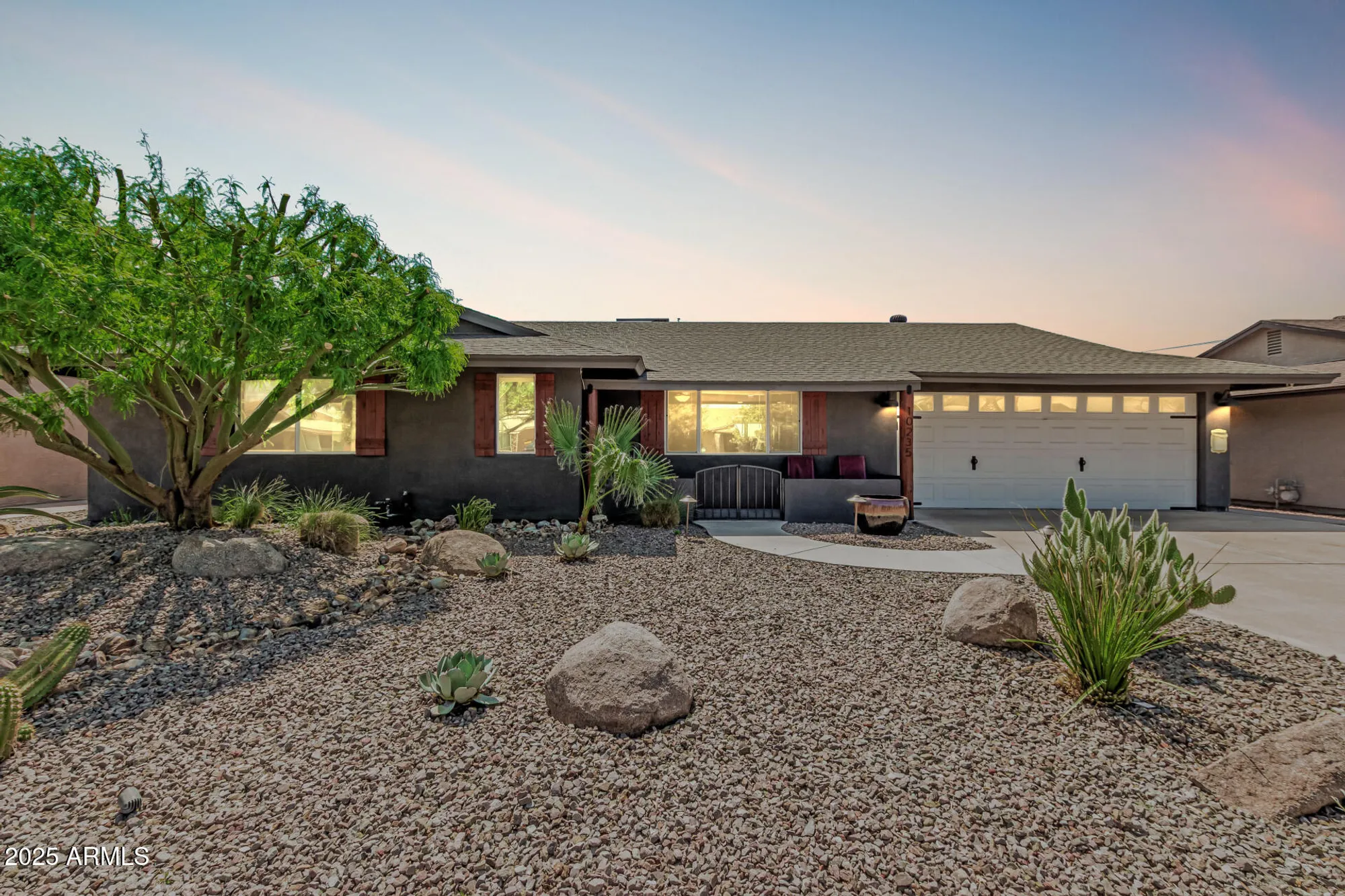 Property Slideshow image 2 of 41 | 10235 w desert hills dr, Sun City, AZ, 85351