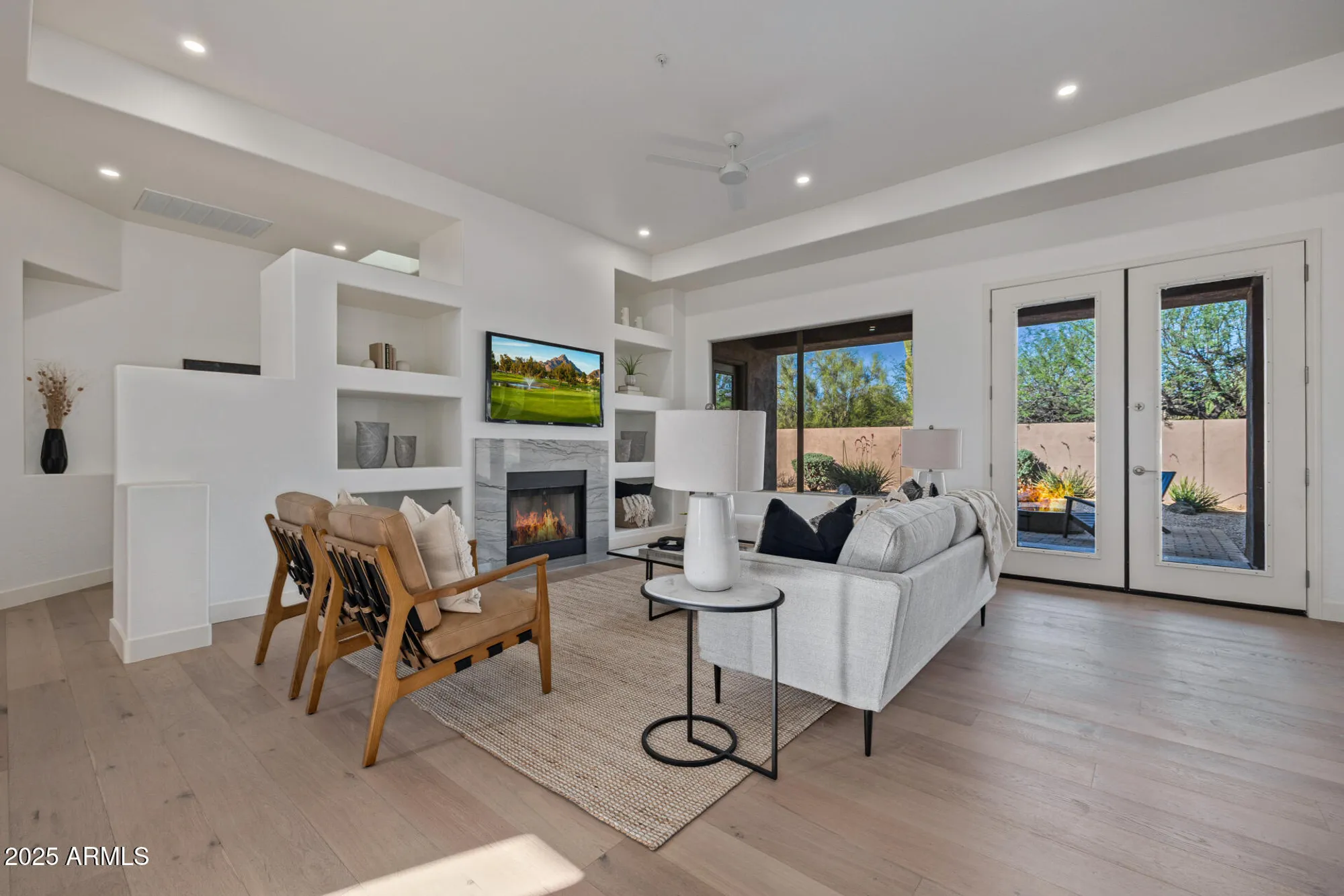 Property Slideshow image 14 of 82 | 7152 e night glow cir, Scottsdale, AZ, 85266