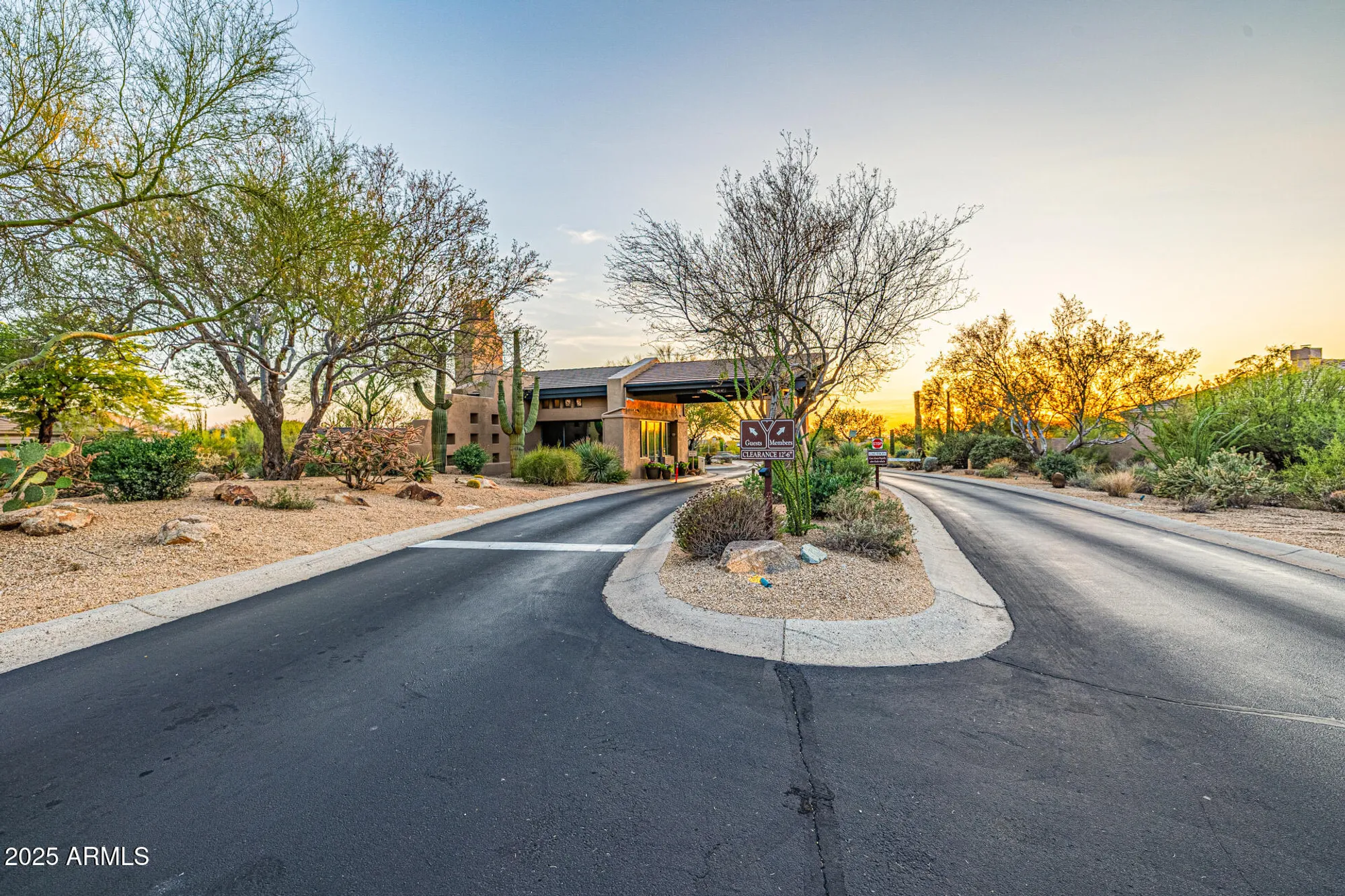 Property Slideshow image 58 of 82 | 7152 e night glow cir, Scottsdale, AZ, 85266