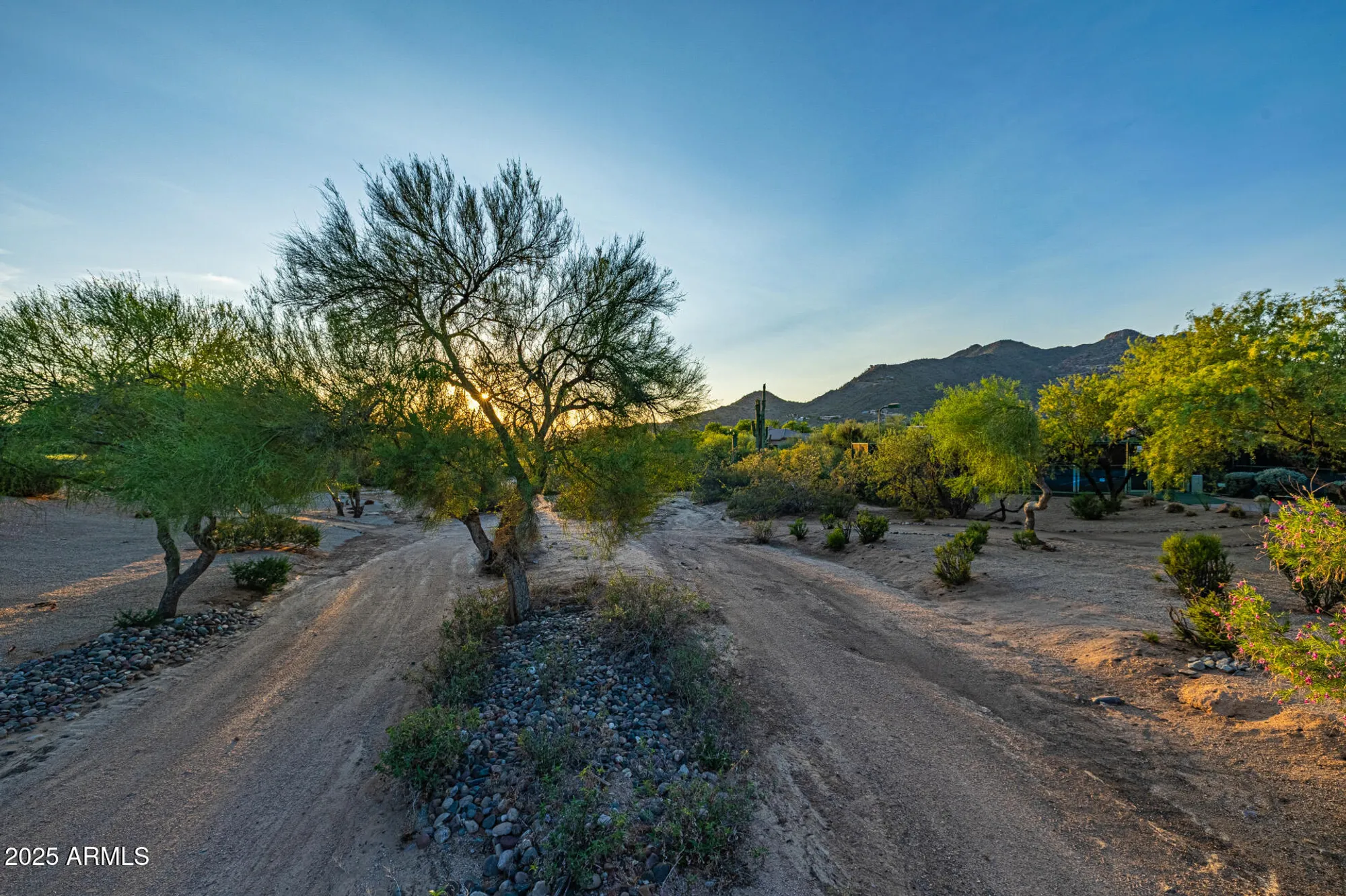 Property Slideshow image 68 of 82 | 7152 e night glow cir, Scottsdale, AZ, 85266
