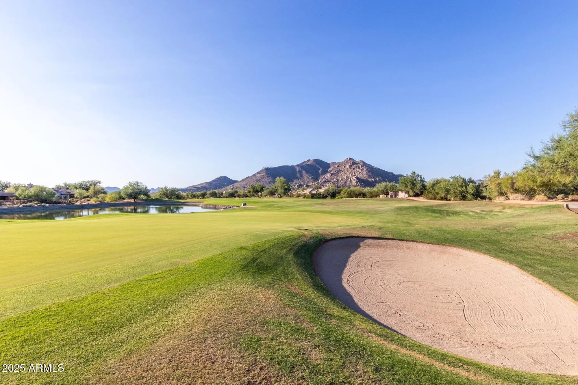 Property Slideshow image 4 of 82 | 7152 e night glow cir, Scottsdale, AZ, 85266