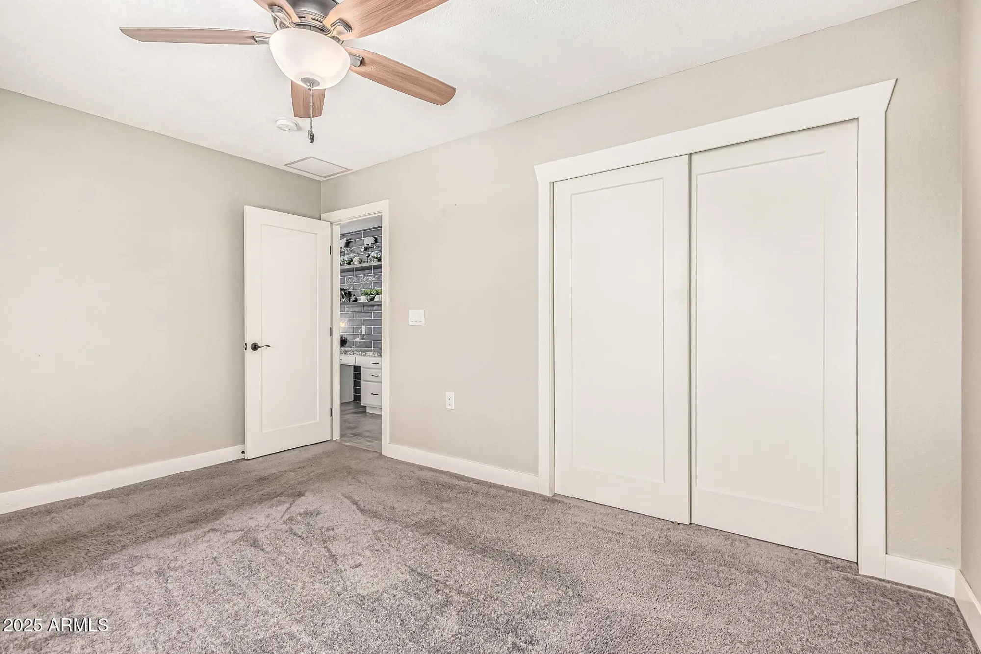 Property Slideshow image 20 of 41 | 10235 w desert hills dr, Sun City, AZ, 85351