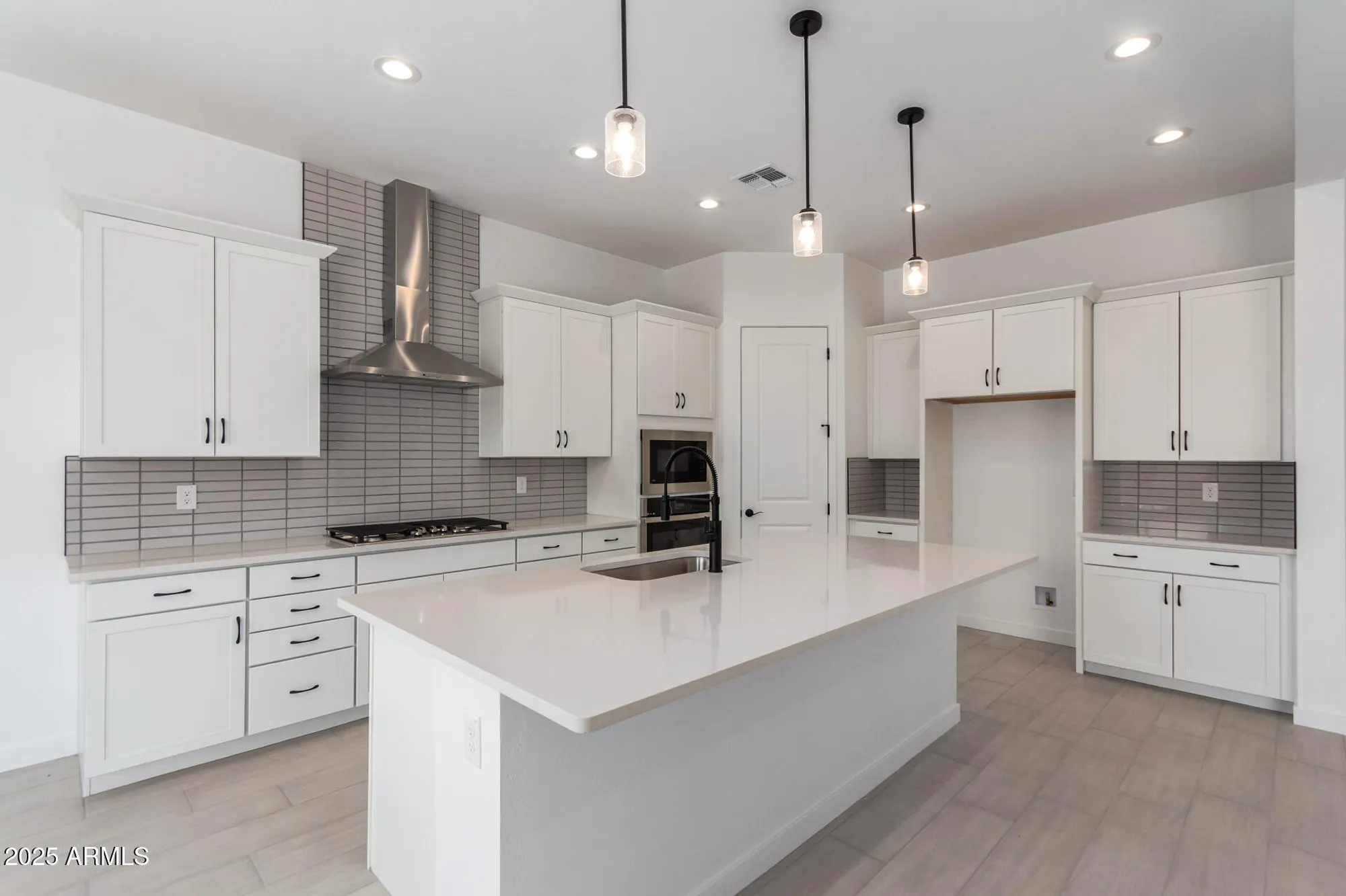 Property Slideshow image 5 of 47 | 24116 n 172nd ave, Surprise, AZ, 85387