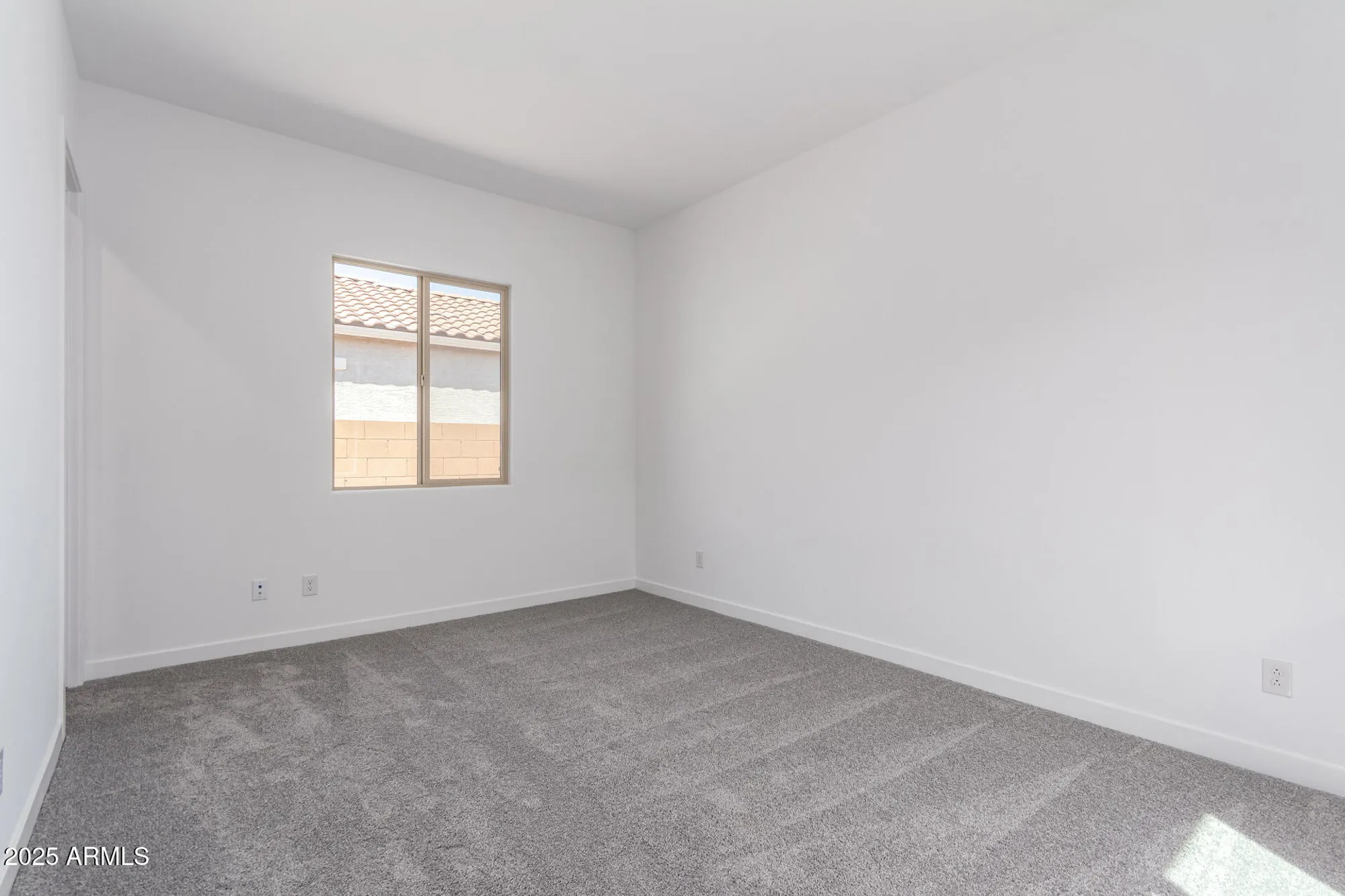 Property Slideshow image 25 of 47 | 24116 n 172nd ave, Surprise, AZ, 85387