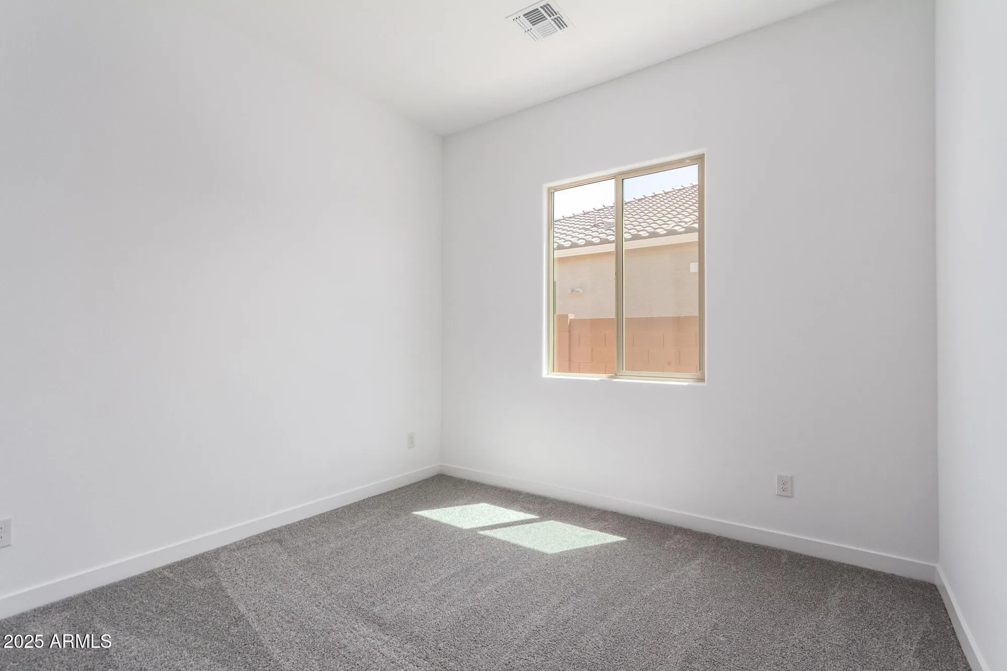 Property Slideshow image 22 of 47 | 24116 n 172nd ave, Surprise, AZ, 85387