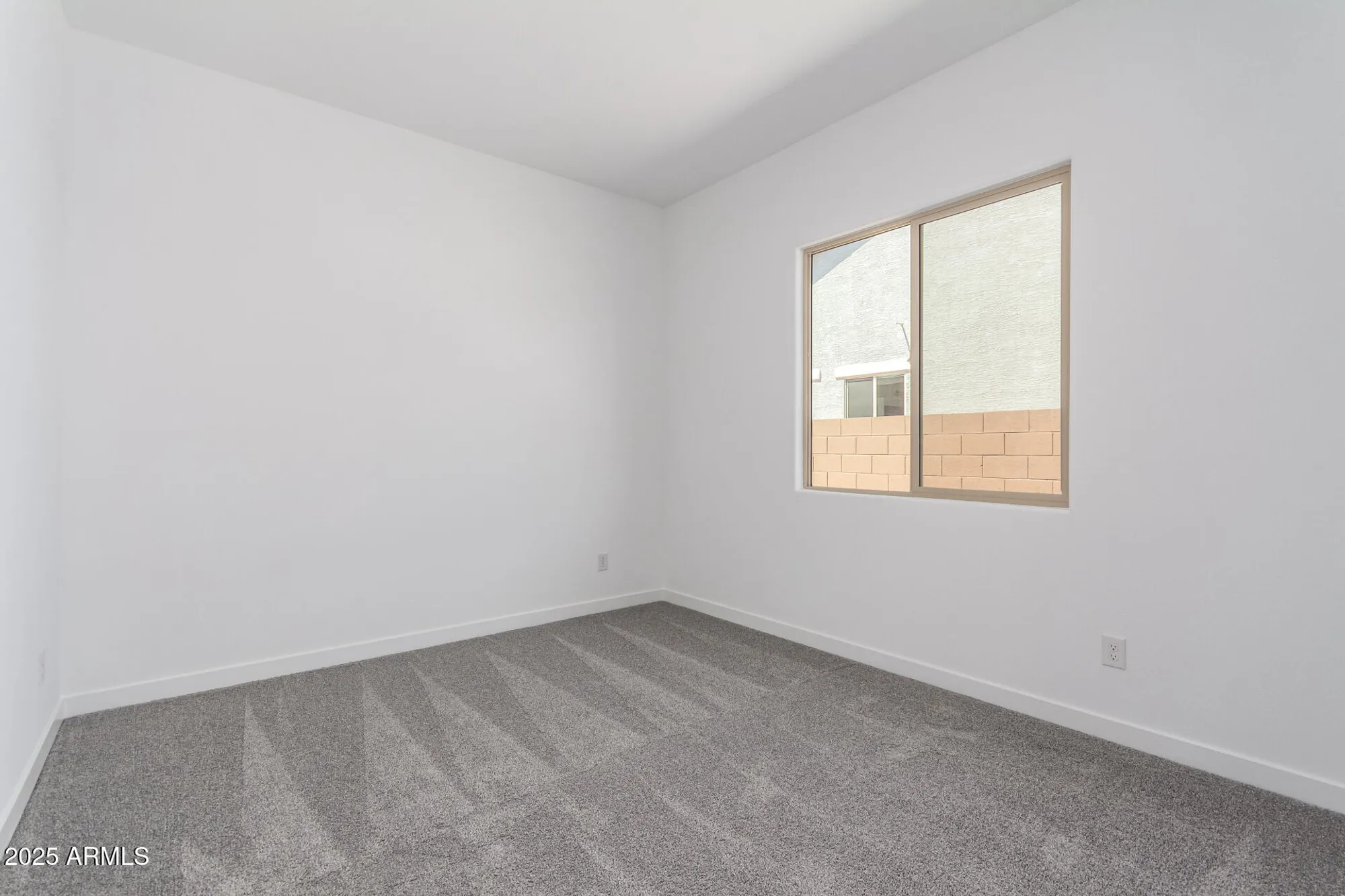 Property Slideshow image 30 of 47 | 24116 n 172nd ave, Surprise, AZ, 85387