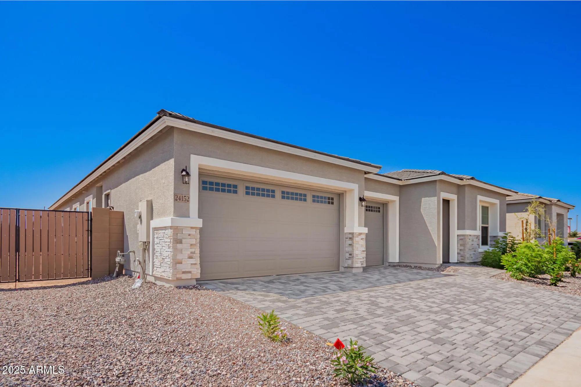 Property Slideshow image 19 of 45 | 24152 n 172nd ave, Surprise, AZ, 85387