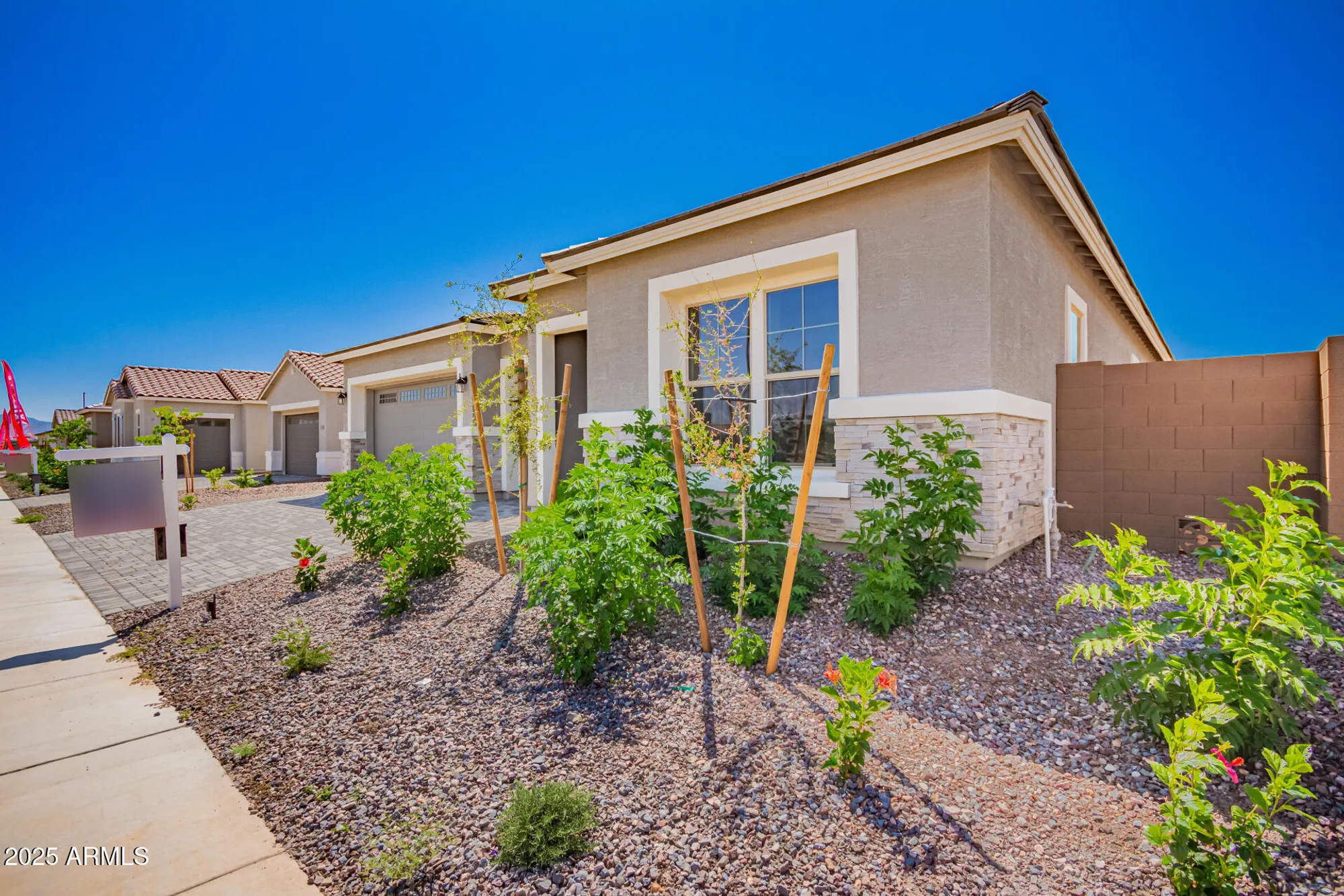 Property Slideshow image 22 of 45 | 24152 n 172nd ave, Surprise, AZ, 85387