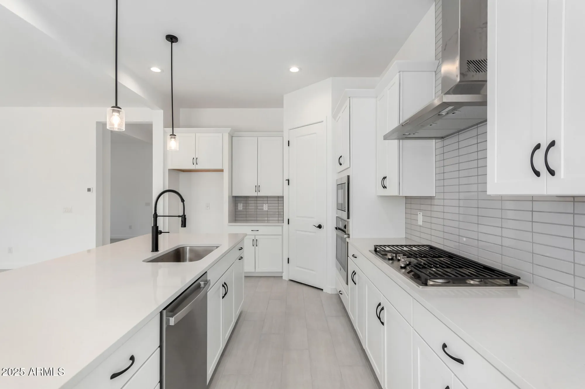 Property Slideshow image 4 of 45 | 24152 n 172nd ave, Surprise, AZ, 85387