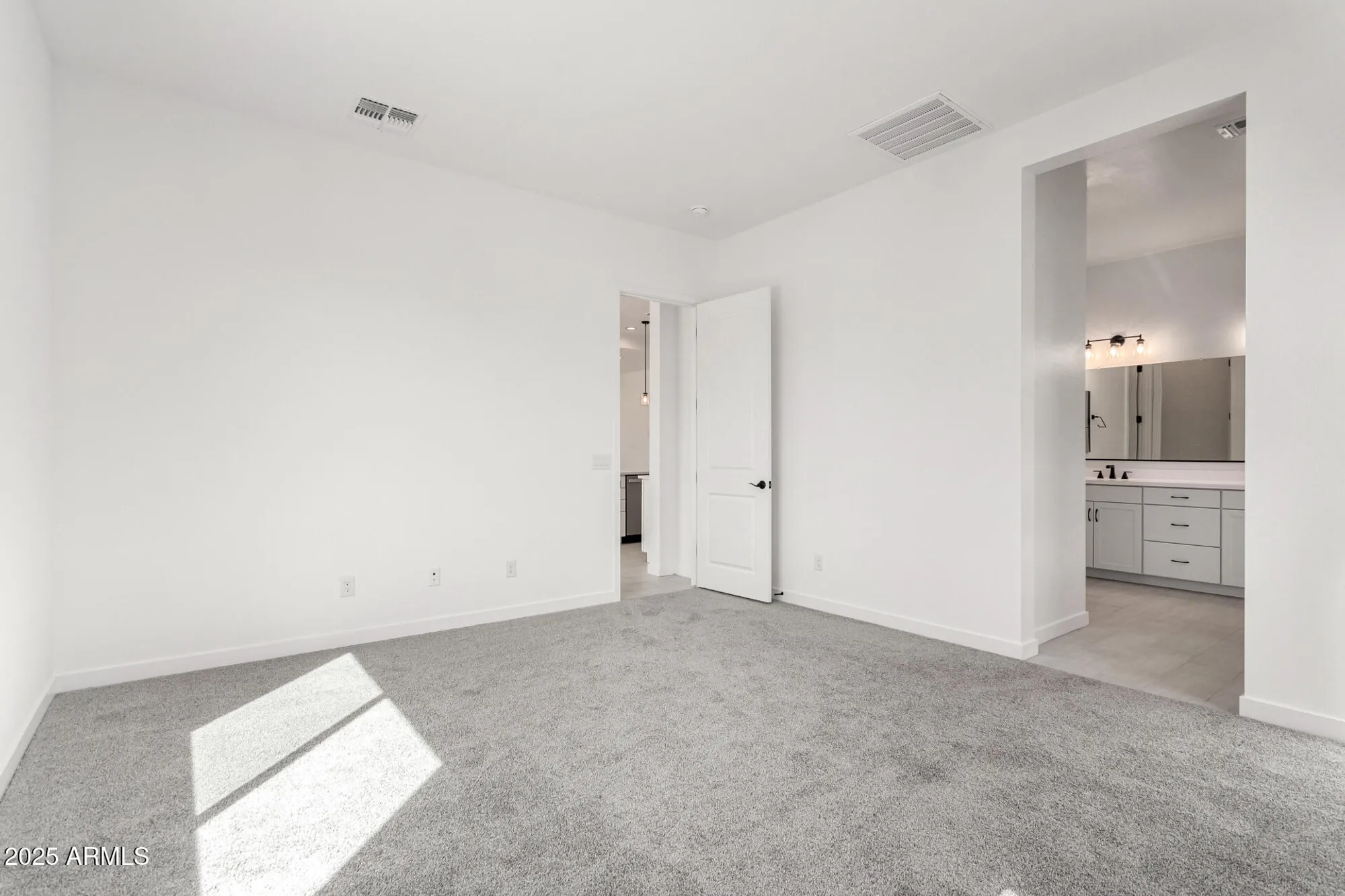 Property Slideshow image 18 of 45 | 24152 n 172nd ave, Surprise, AZ, 85387