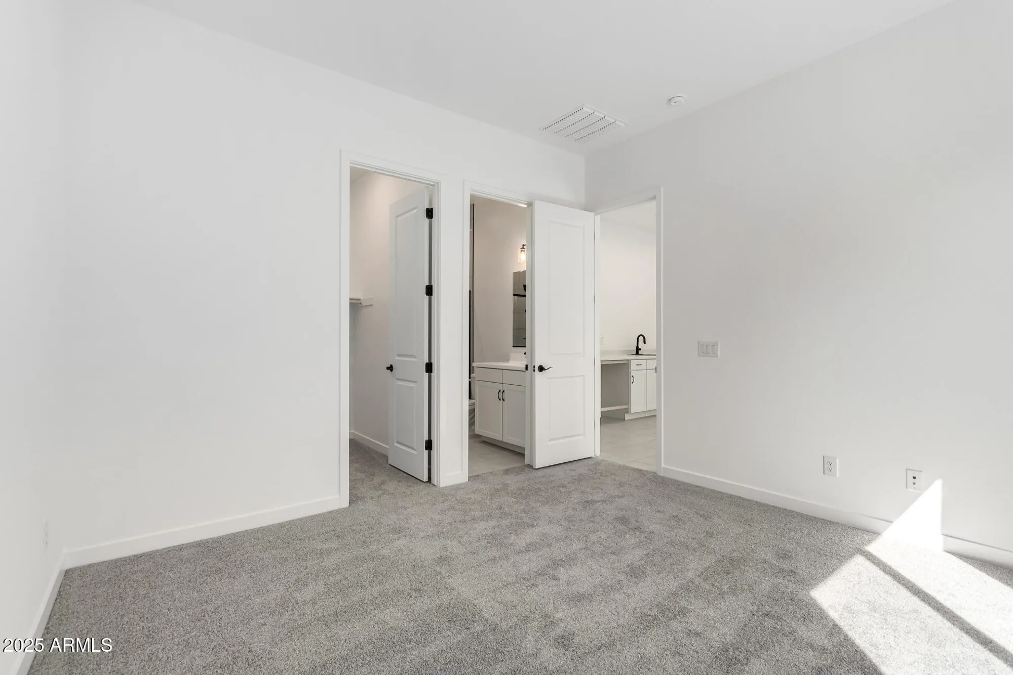 Property Slideshow image 33 of 45 | 24152 n 172nd ave, Surprise, AZ, 85387