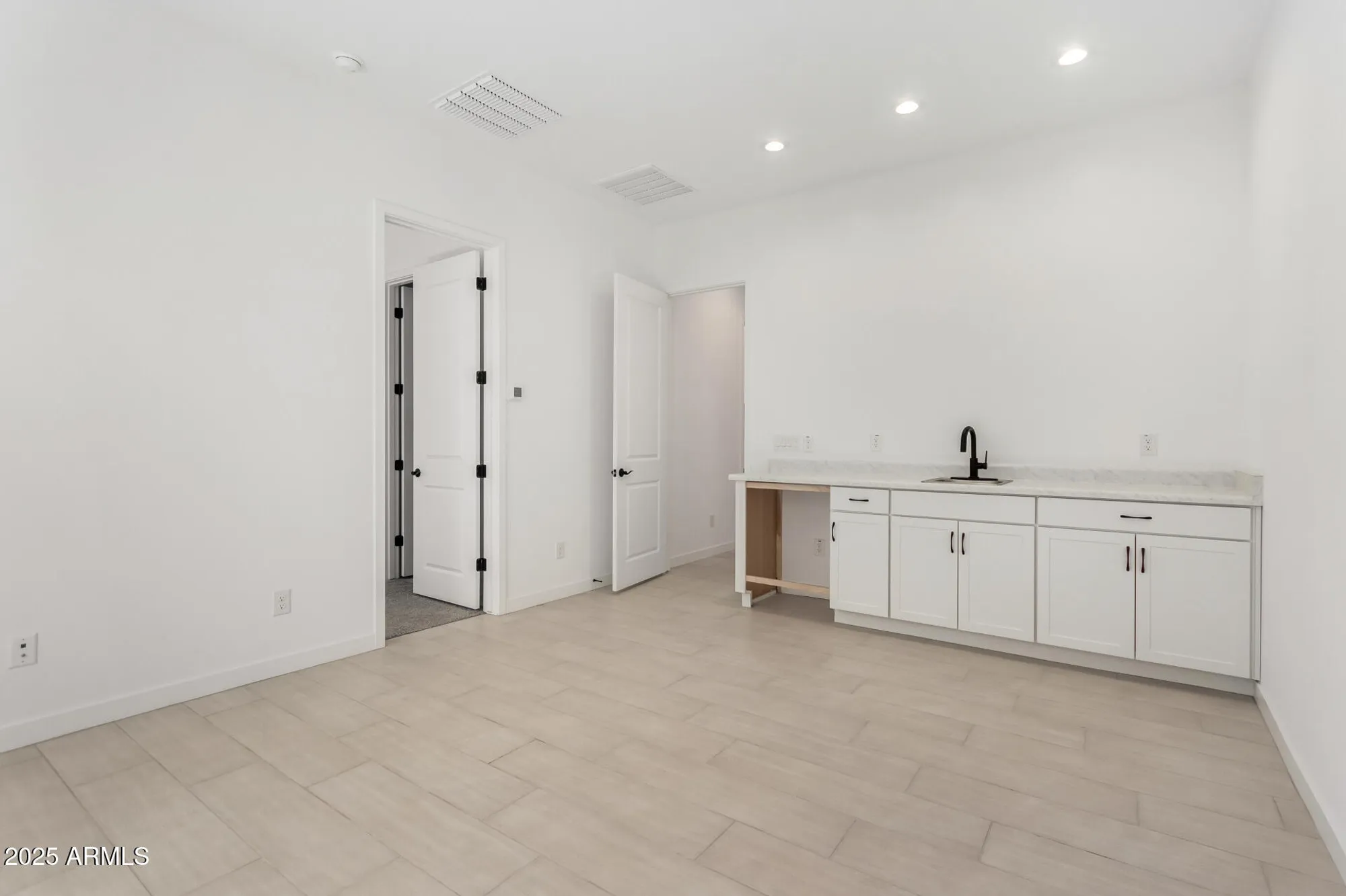 Property Slideshow image 37 of 45 | 24152 n 172nd ave, Surprise, AZ, 85387