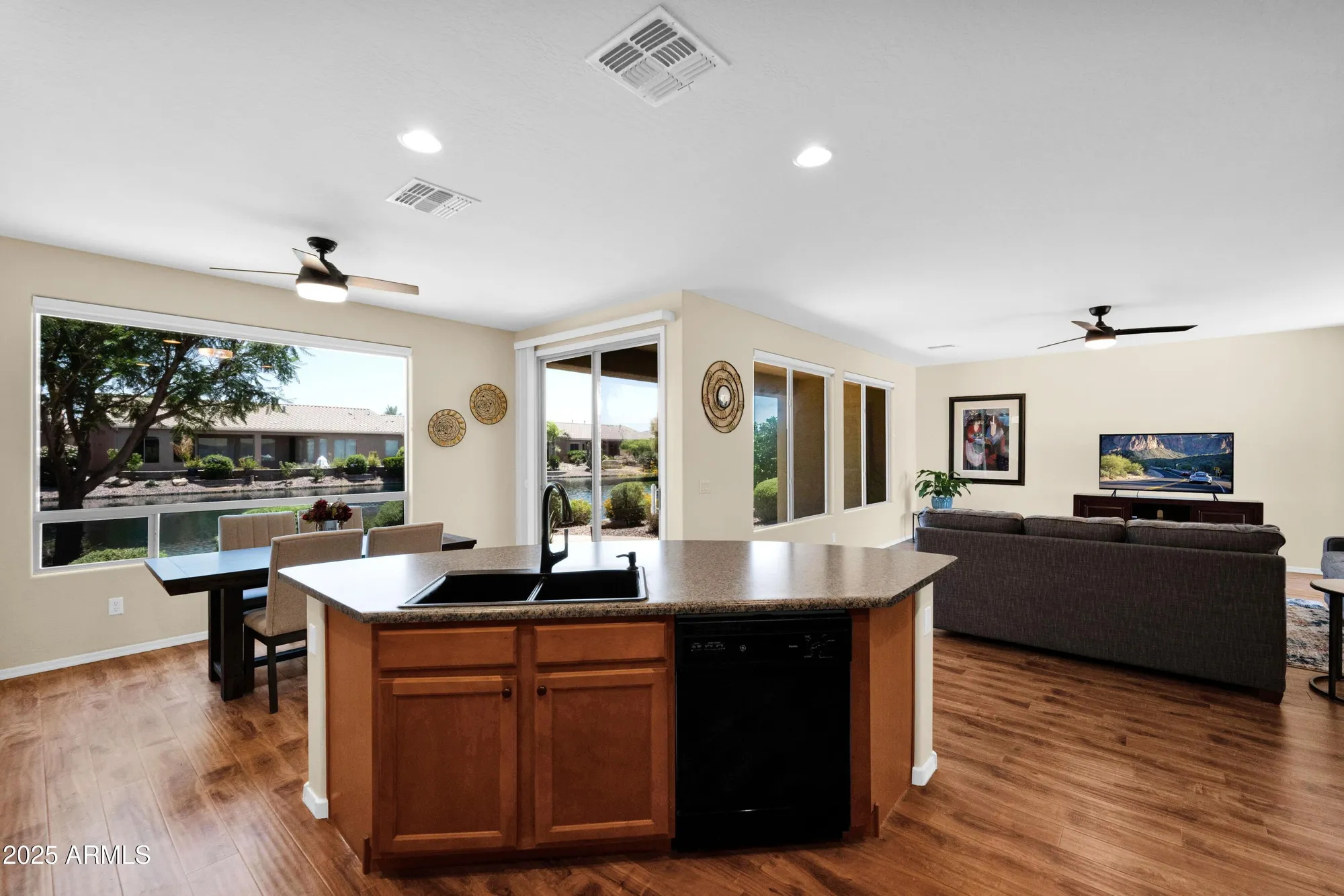 Property Slideshow image 12 of 46 | 42485 w abbey rd, Maricopa, AZ, 85138