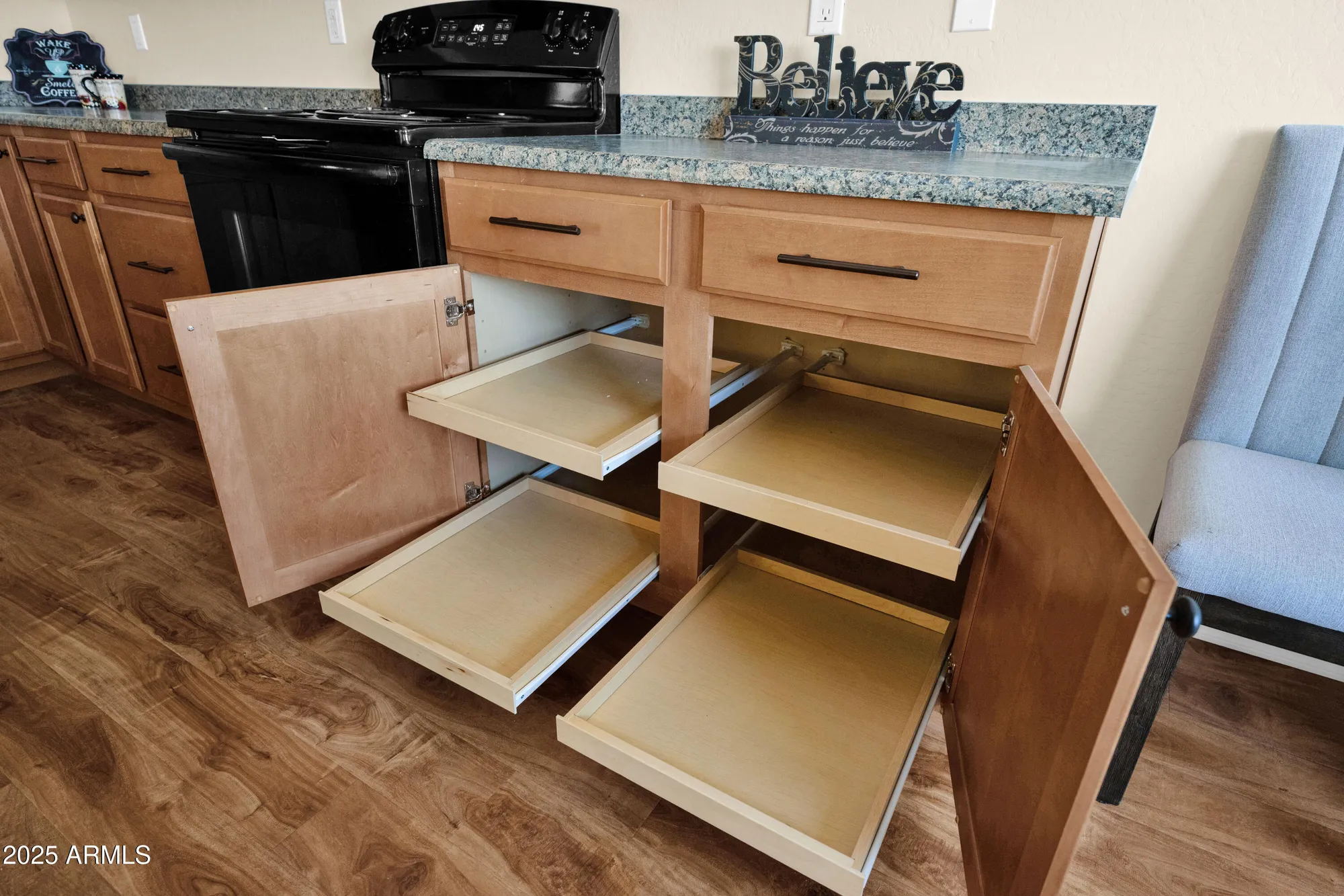 Property Slideshow image 11 of 46 | 42485 w abbey rd, Maricopa, AZ, 85138