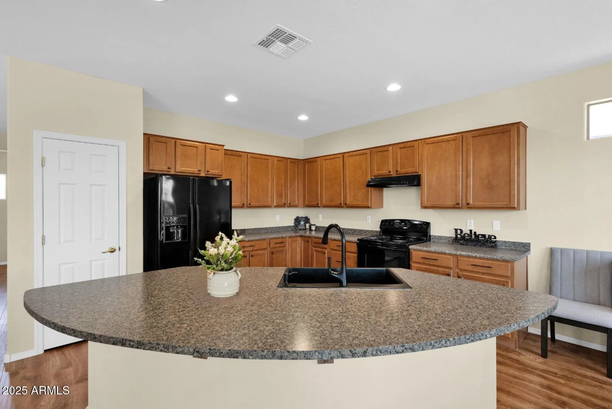 Property Slideshow image 9 of 46 | 42485 w abbey rd, Maricopa, AZ, 85138