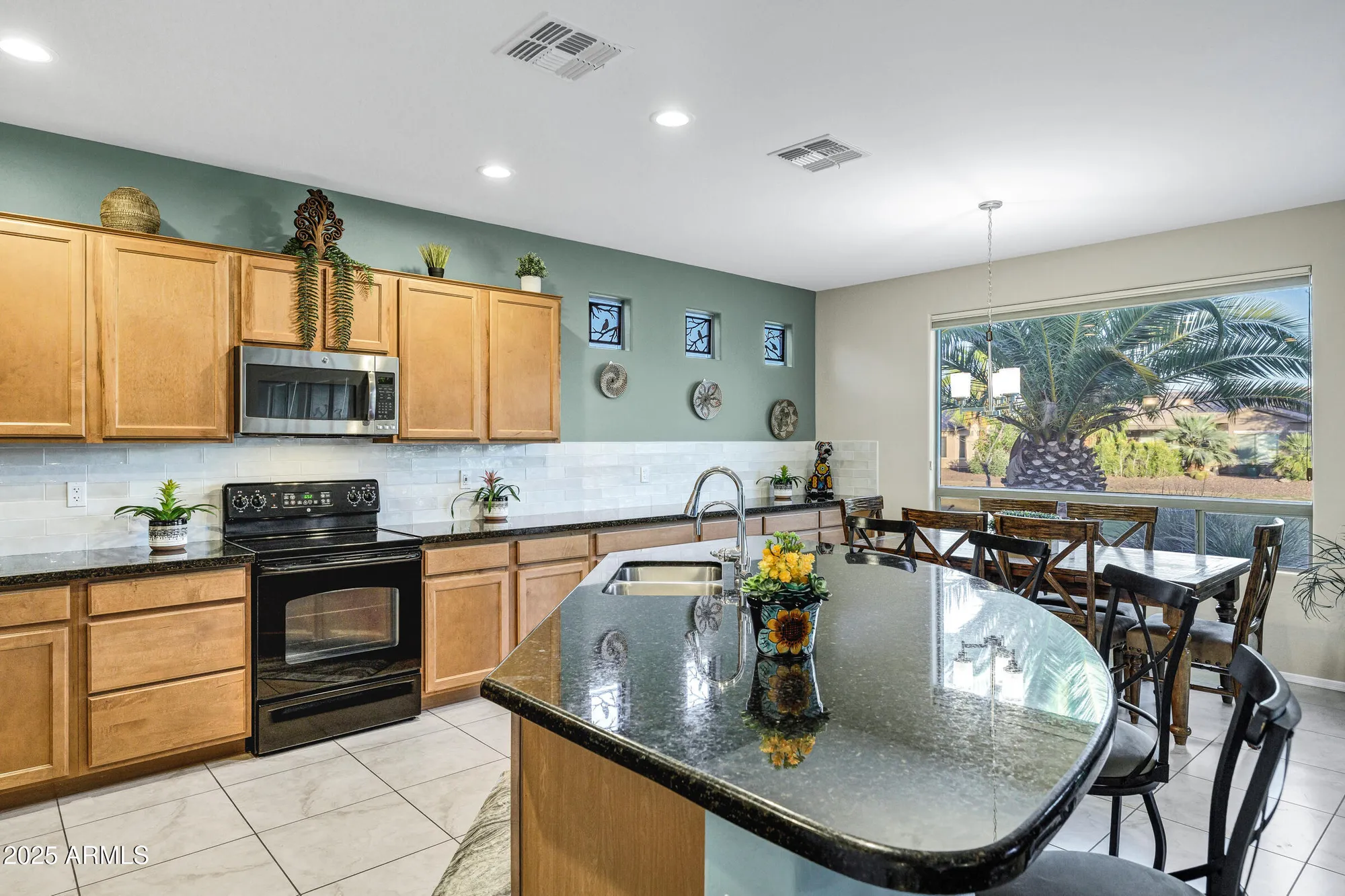 Property Slideshow image 8 of 47 | 42711 w darter dr, Maricopa, AZ, 85138