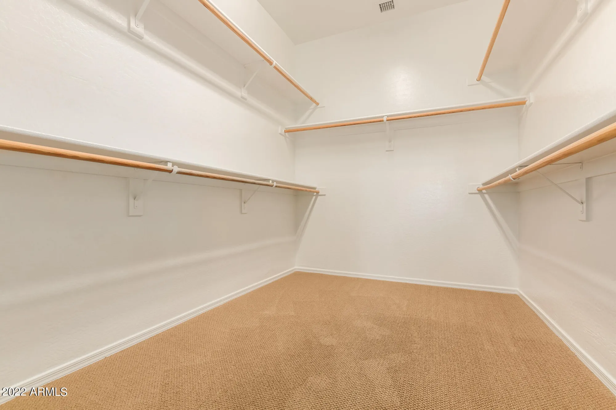 Property Slideshow image 13 of 47 | 42711 w darter dr, Maricopa, AZ, 85138