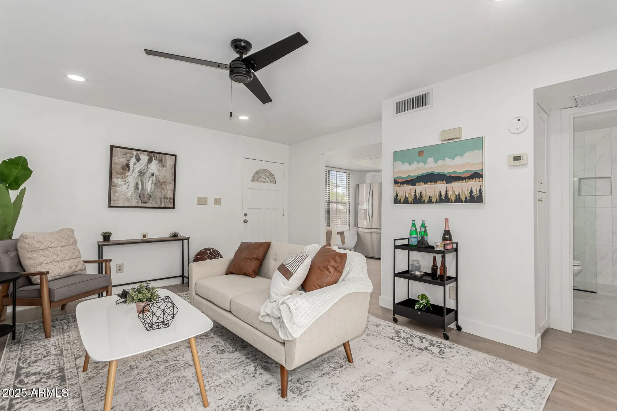 Property Slideshow image 4 of 25 | 515 s saguaro way, Mesa, AZ, 85208