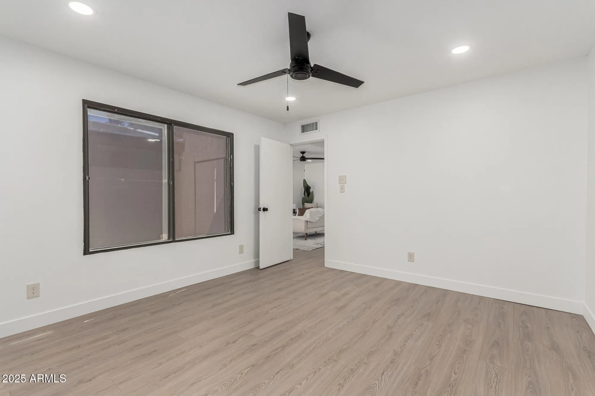 Property Slideshow image 12 of 25 | 515 s saguaro way, Mesa, AZ, 85208