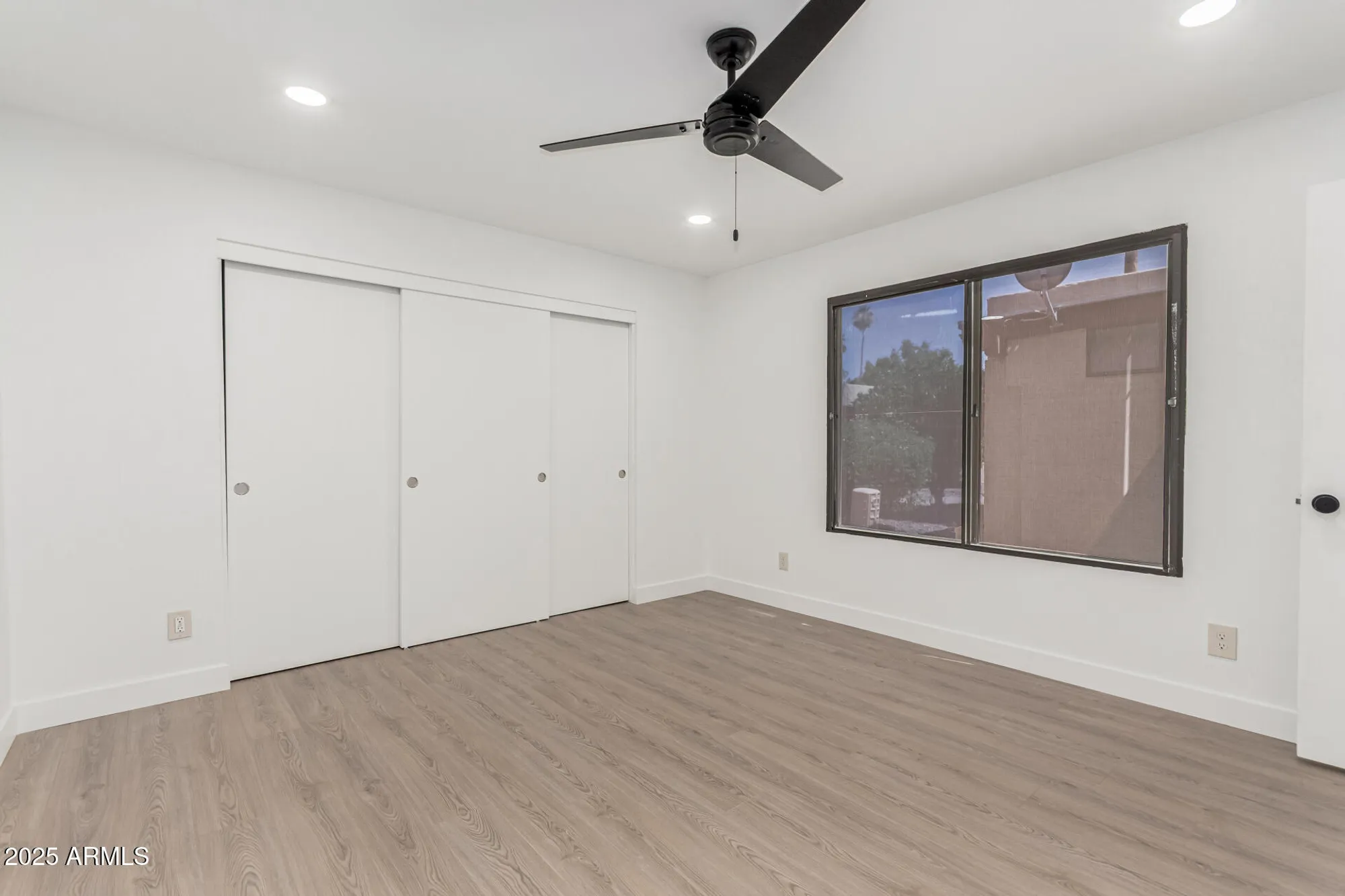 Property Slideshow image 13 of 25 | 515 s saguaro way, Mesa, AZ, 85208