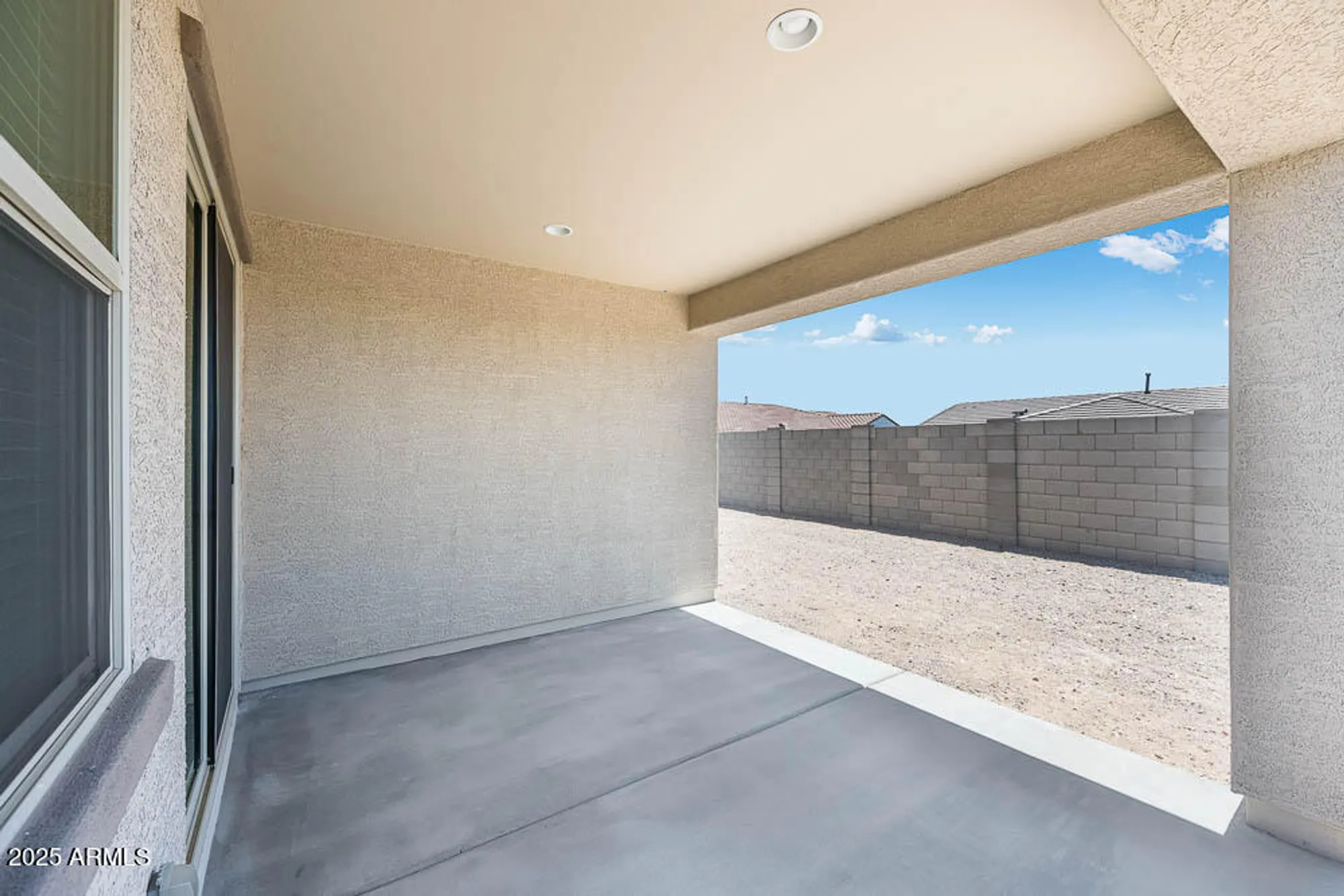 Property Slideshow image 31 of 35 | 18153 w hiddenview dr, Goodyear, AZ, 85338