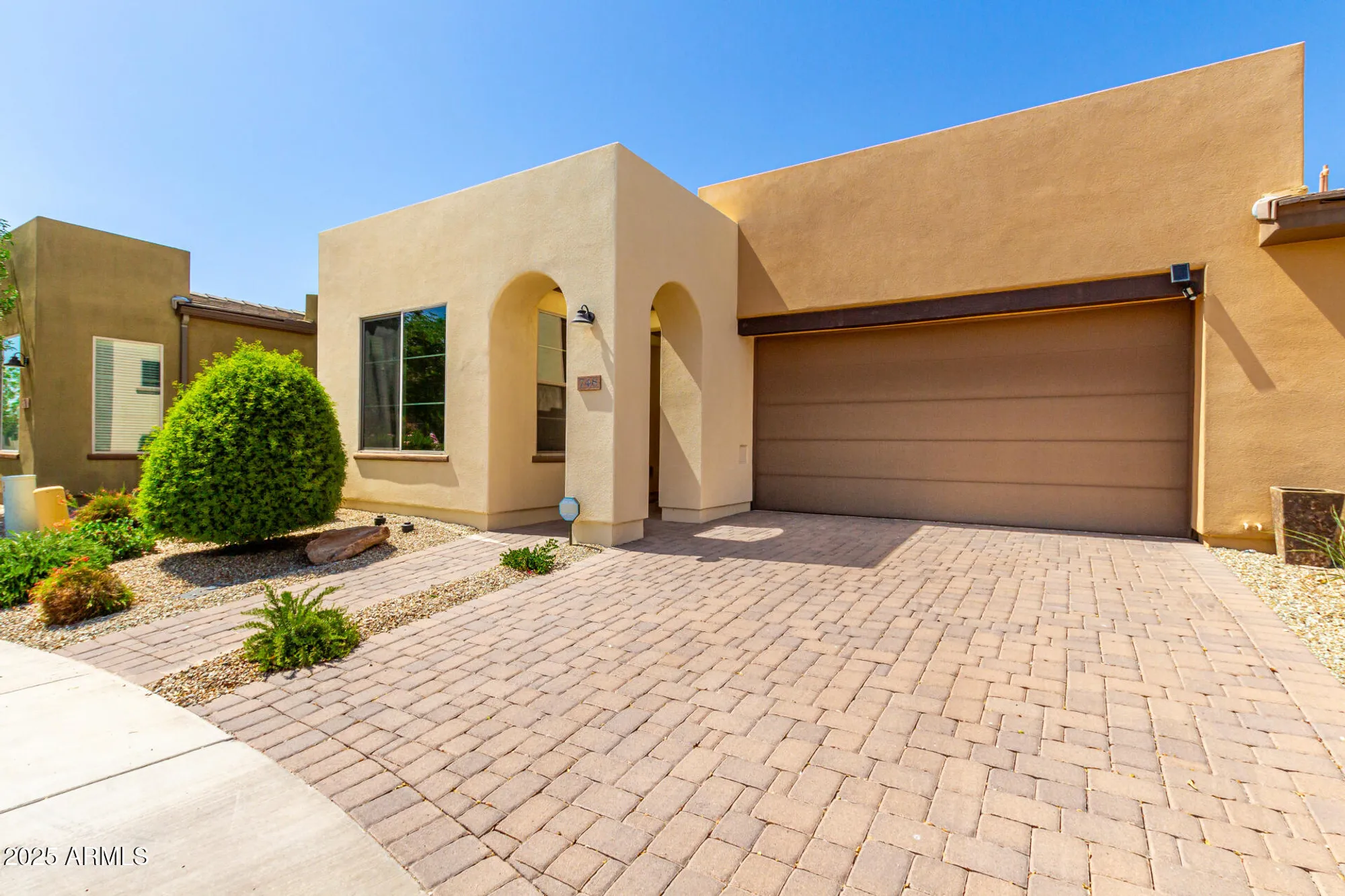 Property Slideshow image 3 of 26 | 748 e myrtle pass, Queen Creek, AZ, 85140