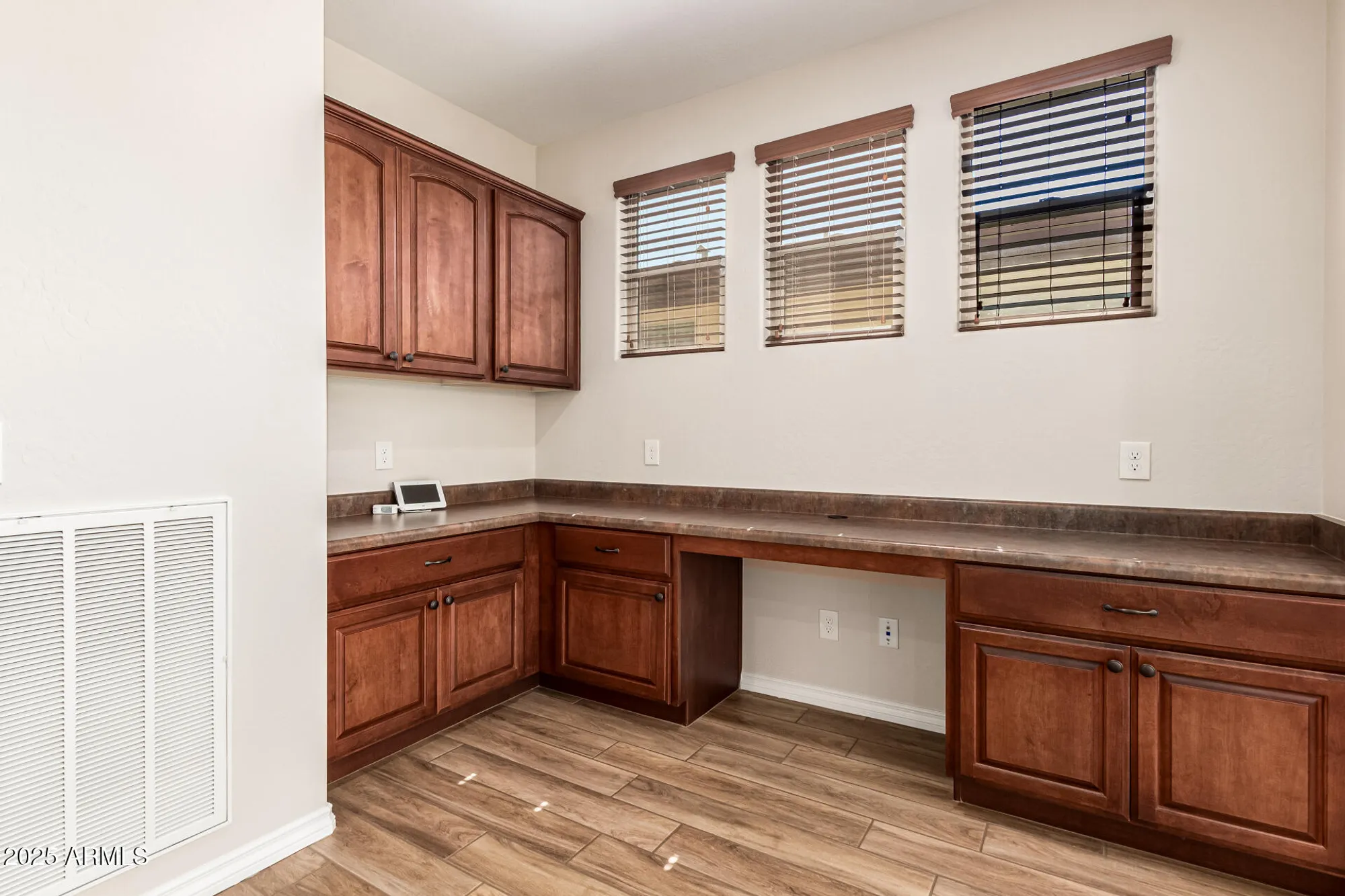 Property Slideshow image 22 of 26 | 748 e myrtle pass, Queen Creek, AZ, 85140