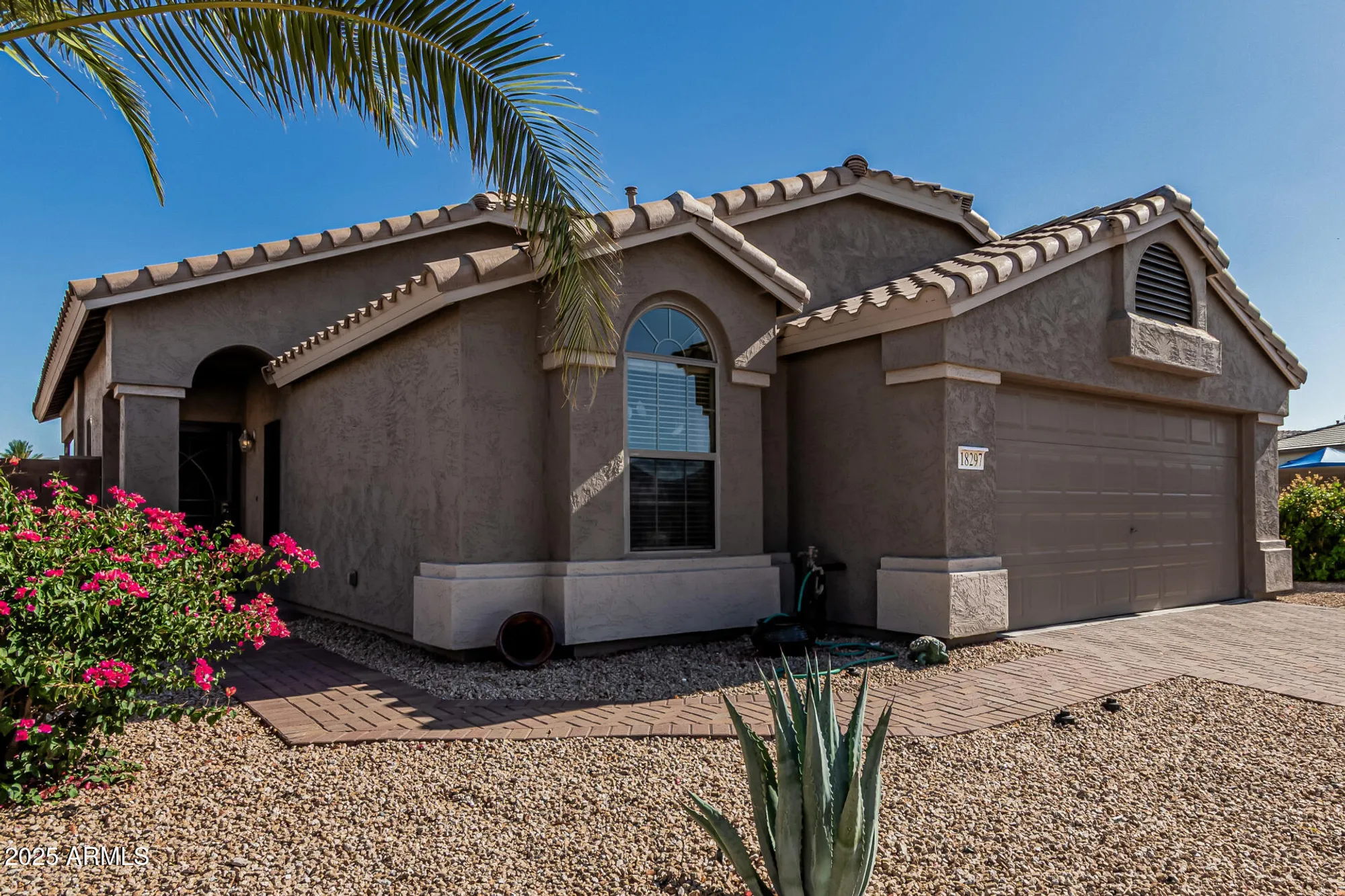 Property Slideshow image 6 of 31 | 18297 w spencer dr, Surprise, AZ, 85374