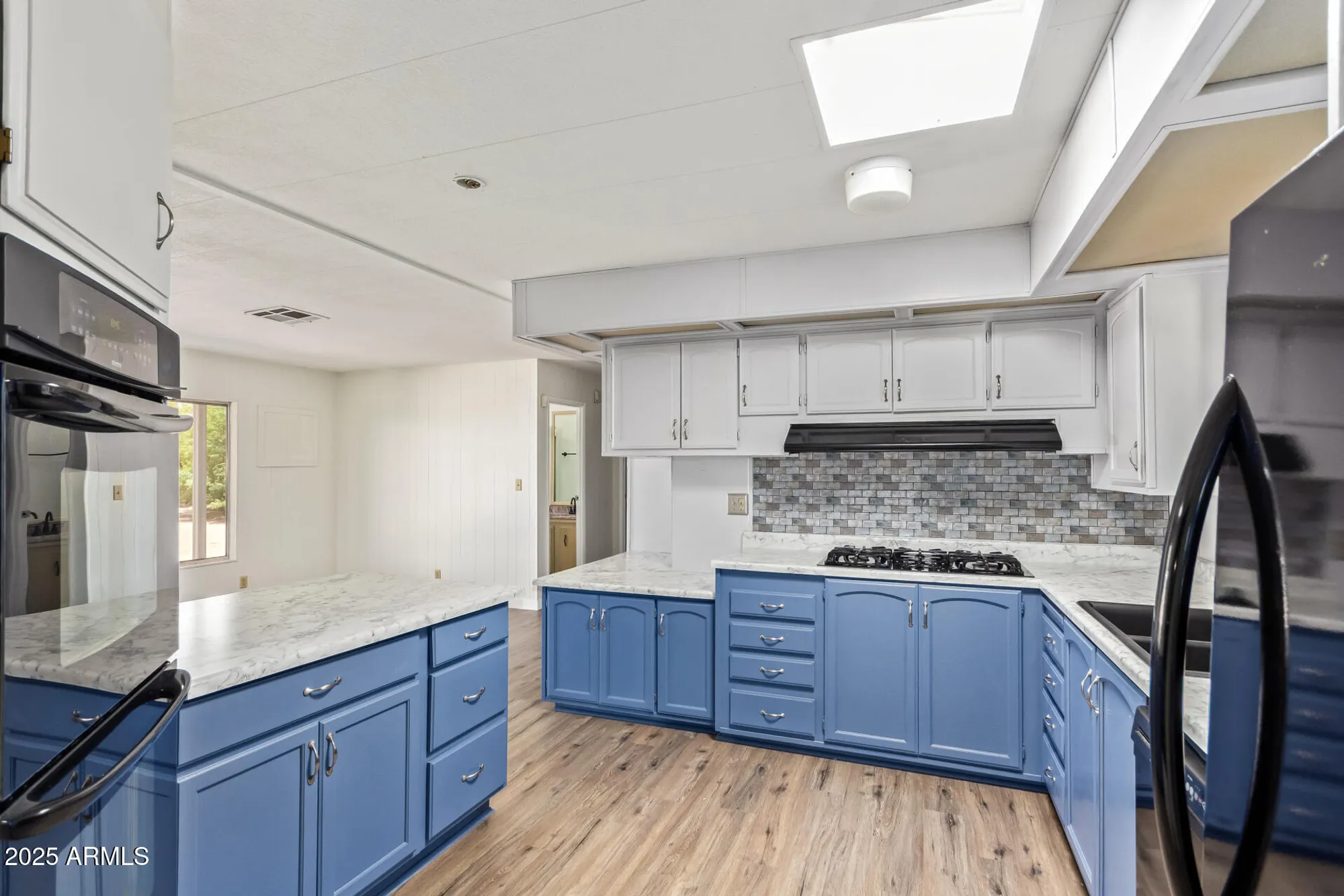 Property Slideshow image 5 of 33 | 2529 n barber dr, Mesa, AZ, 85215