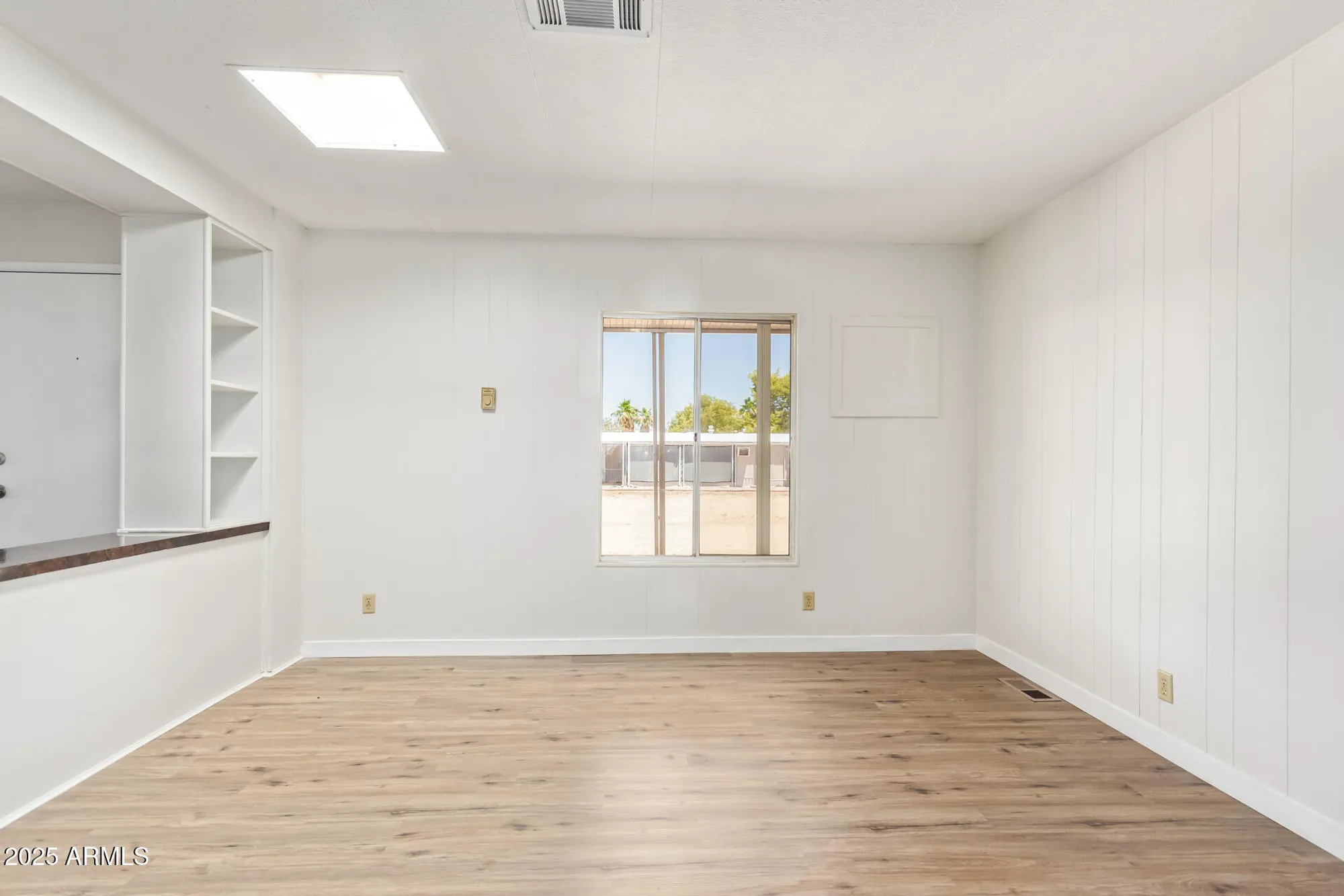 Property Slideshow image 7 of 33 | 2529 n barber dr, Mesa, AZ, 85215