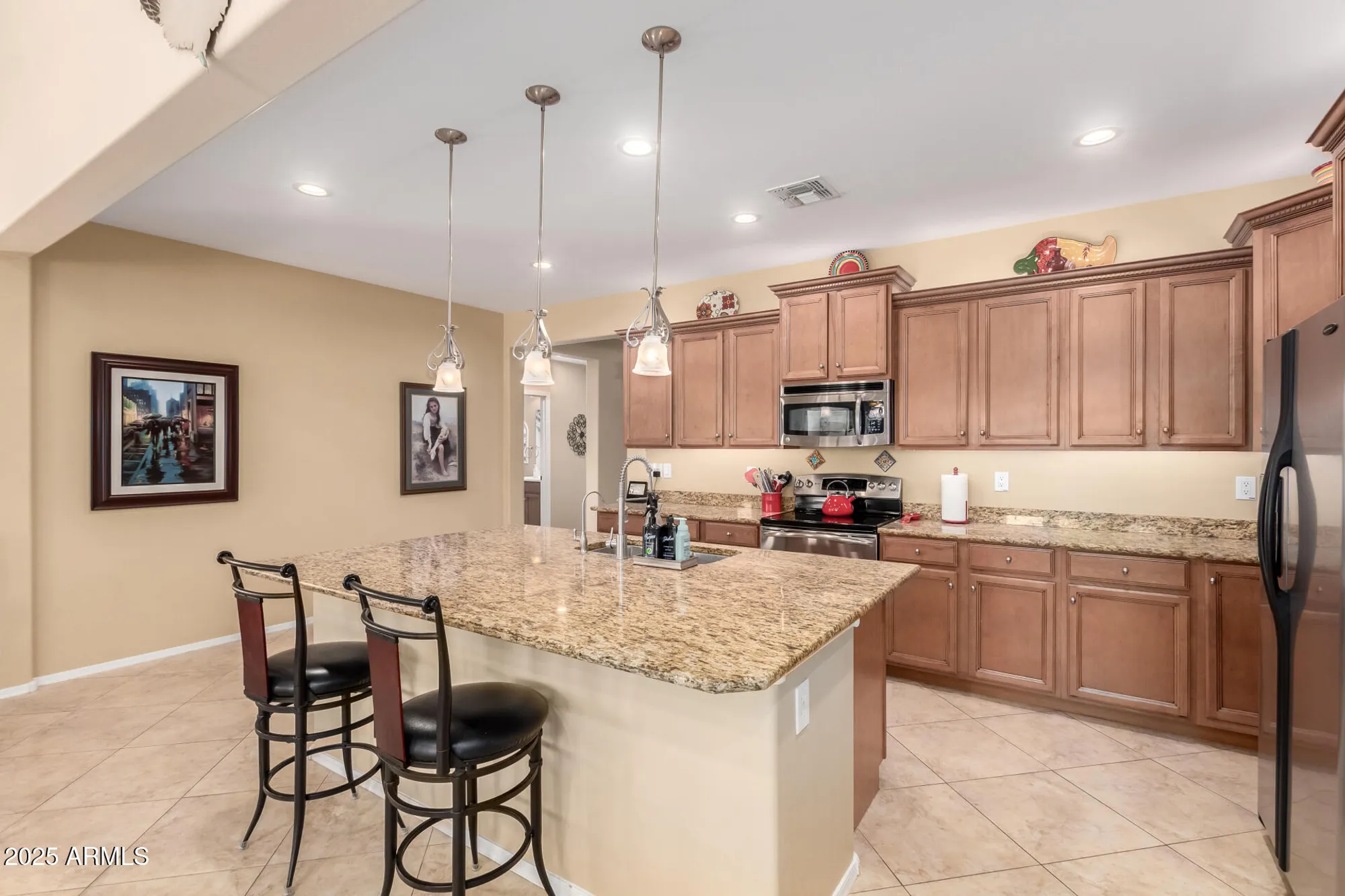 Property Slideshow image 4 of 32 | 42709 w kingfisher dr, Maricopa, AZ, 85138
