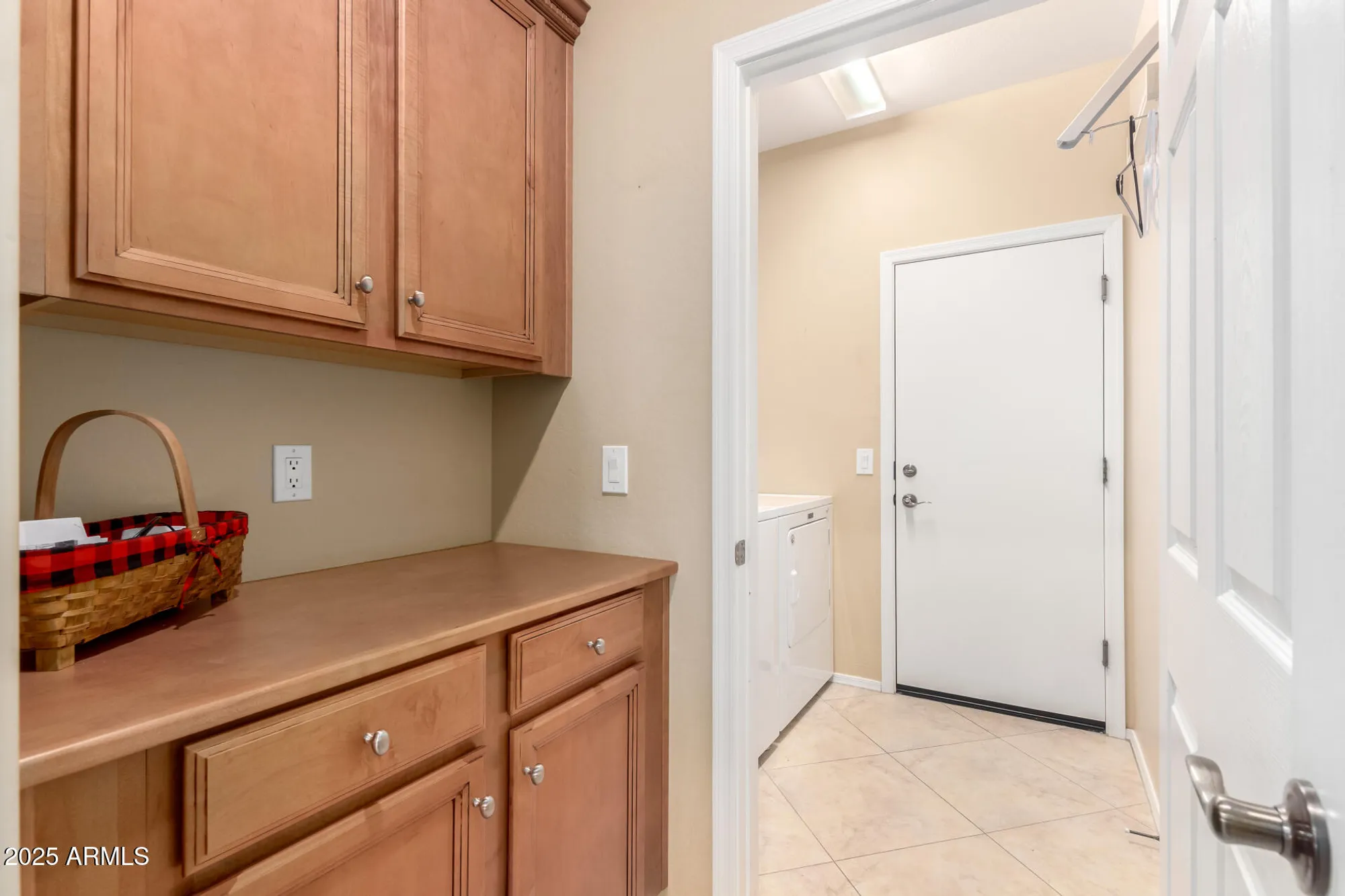 Property Slideshow image 17 of 32 | 42709 w kingfisher dr, Maricopa, AZ, 85138