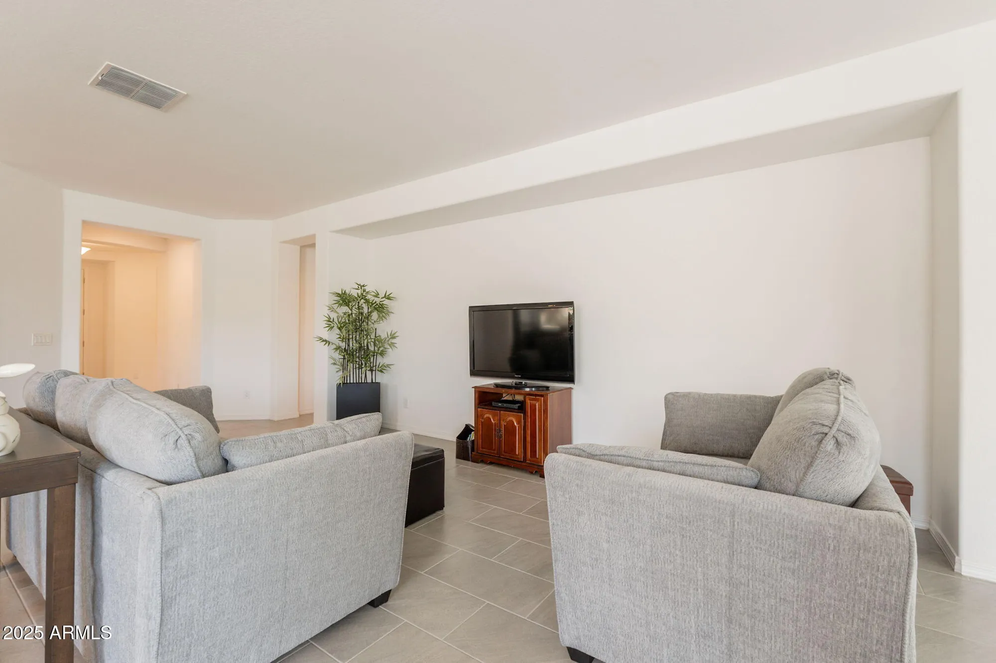 Property Slideshow image 18 of 59 | 10348 e tupelo ave, Mesa, AZ, 85212