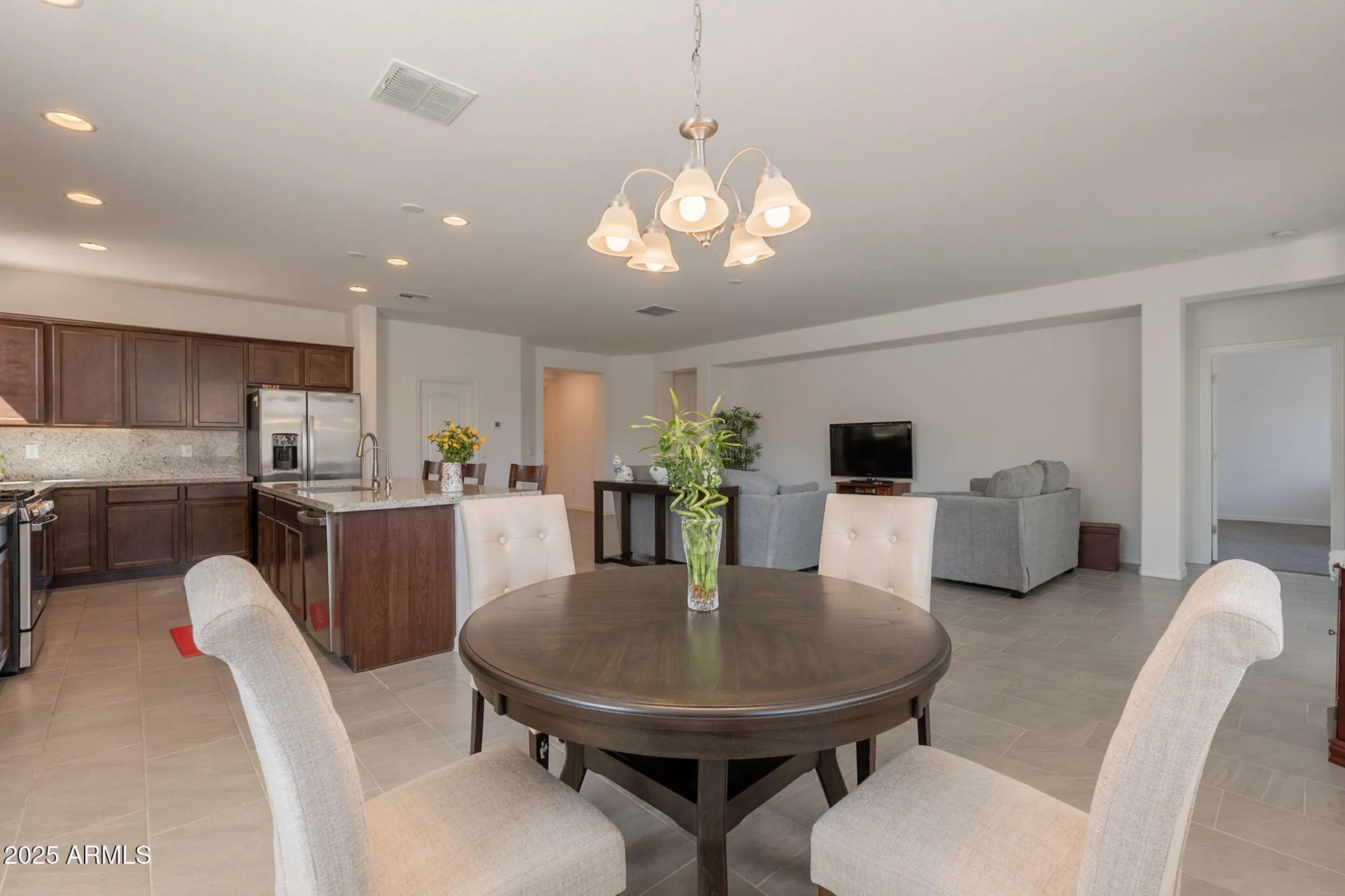 Property Slideshow image 4 of 59 | 10348 e tupelo ave, Mesa, AZ, 85212