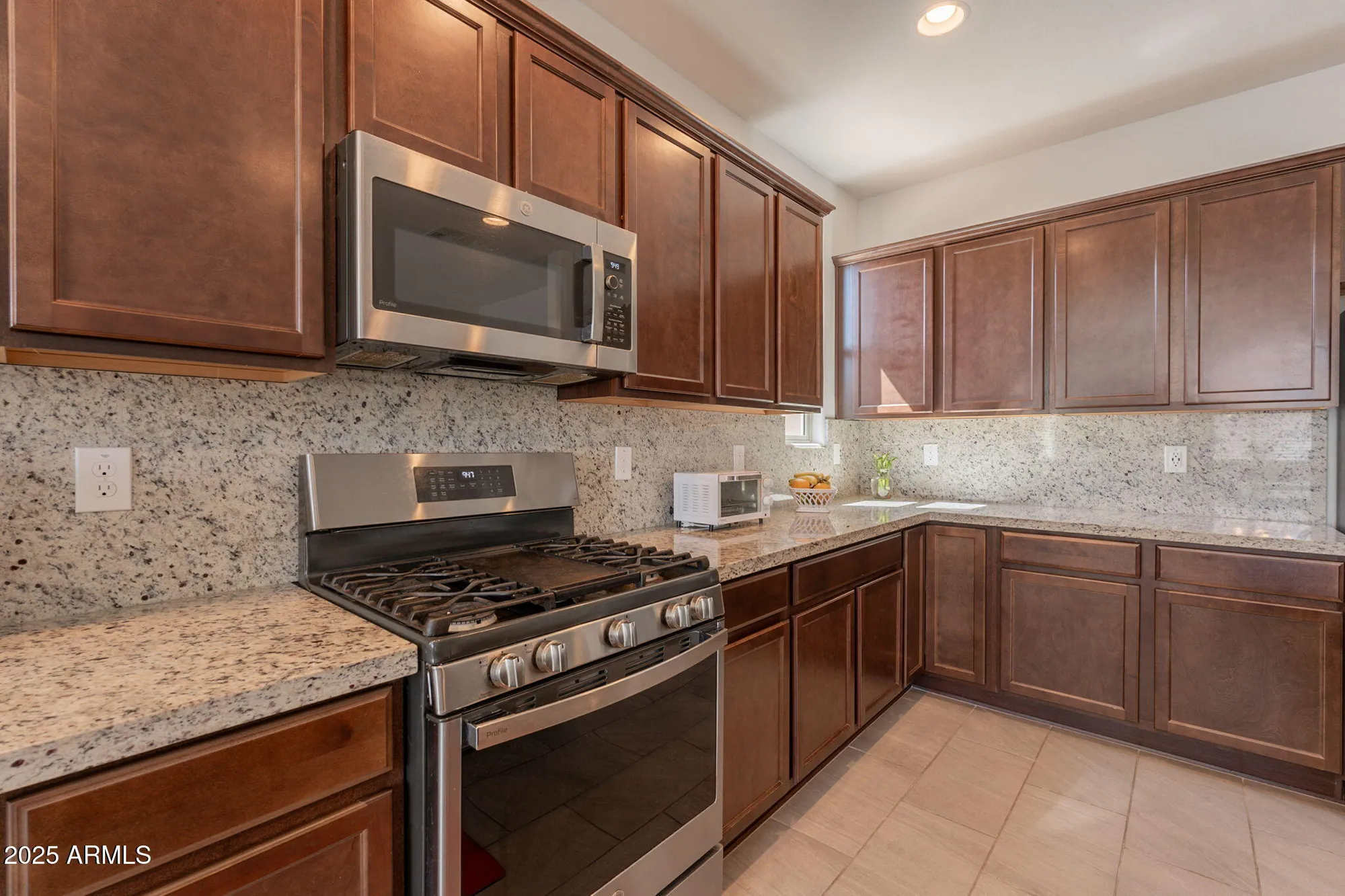 Property Slideshow image 3 of 59 | 10348 e tupelo ave, Mesa, AZ, 85212