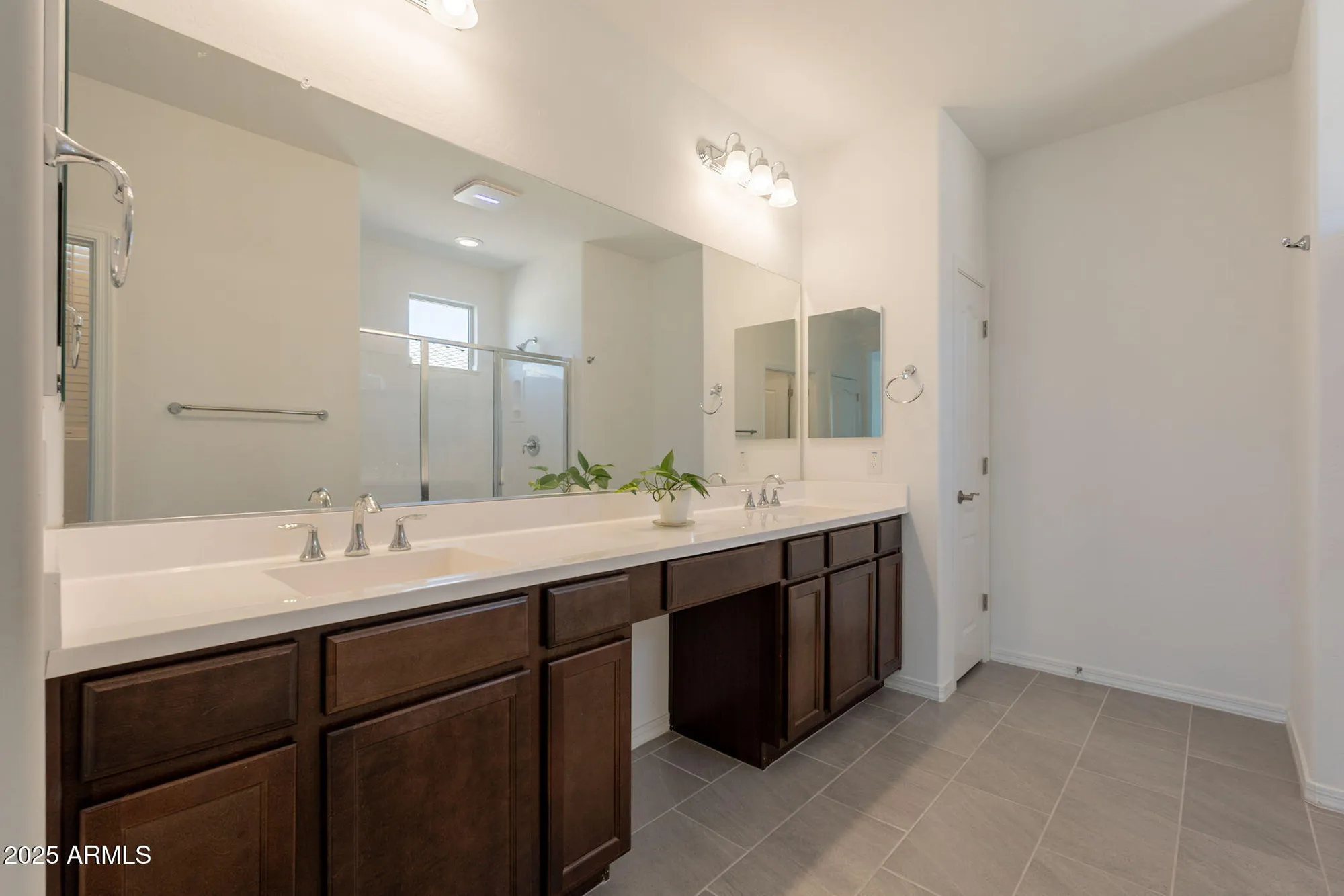 Property Slideshow image 7 of 59 | 10348 e tupelo ave, Mesa, AZ, 85212