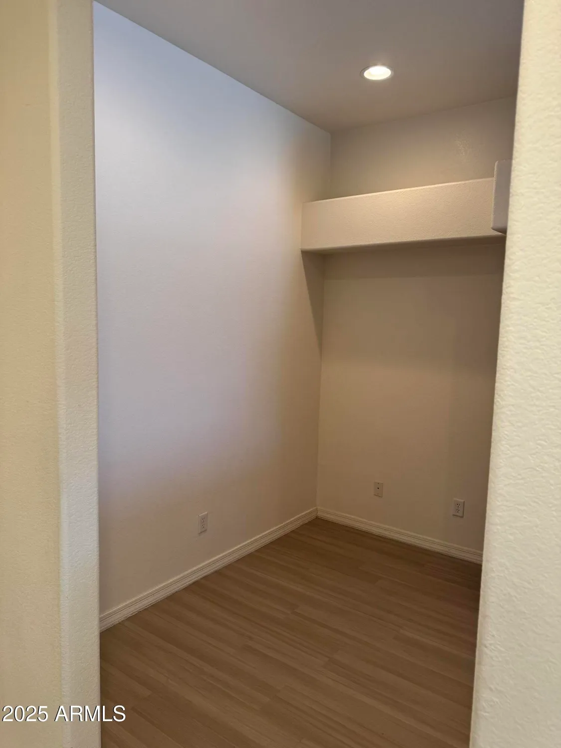 Property Slideshow image 8 of 29 | 18650 n 91st ave unit 1501, Peoria, AZ, 85382