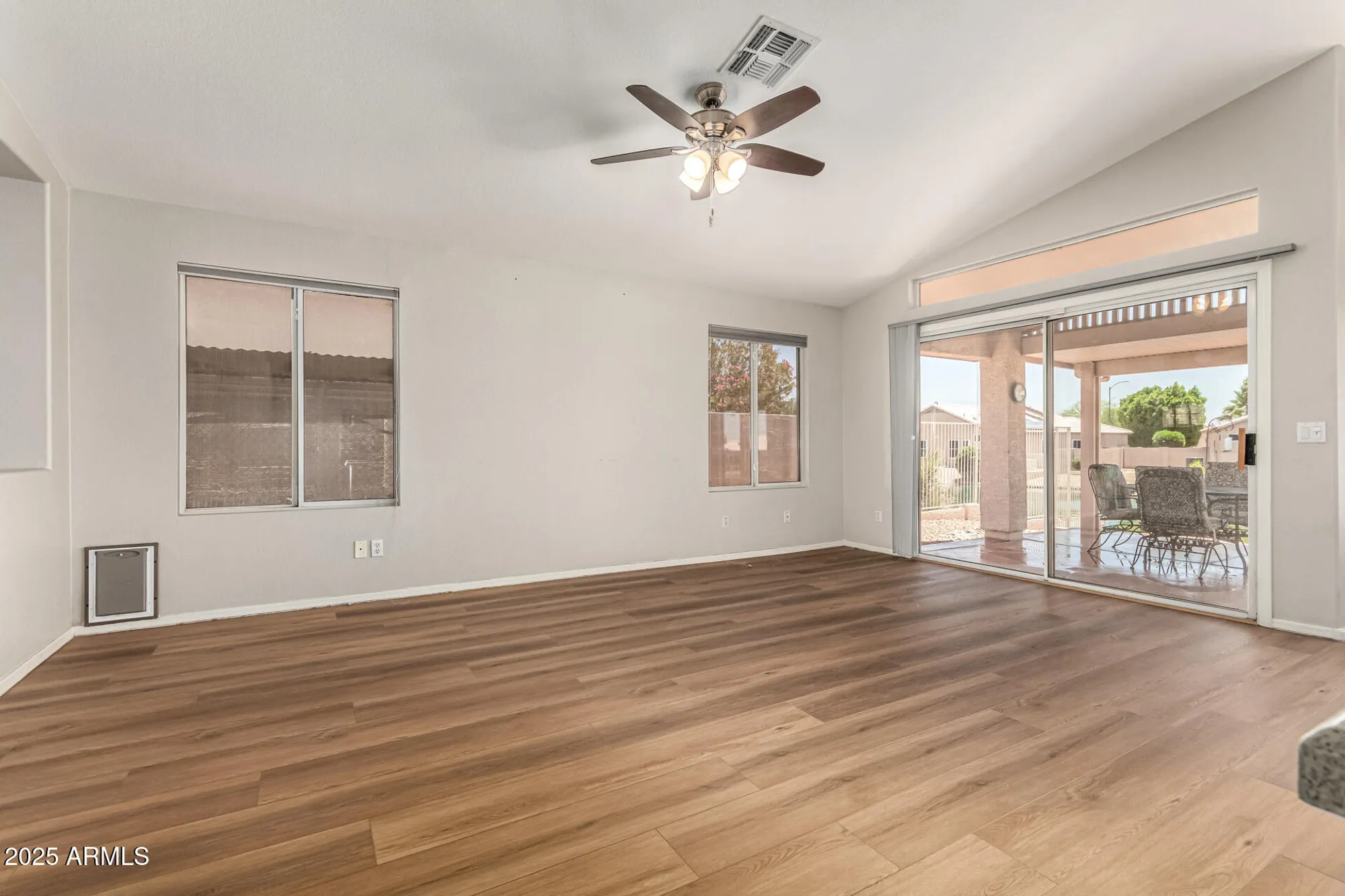 Property Slideshow image 10 of 44 | 11023 w chino dr, Peoria, AZ, 85373