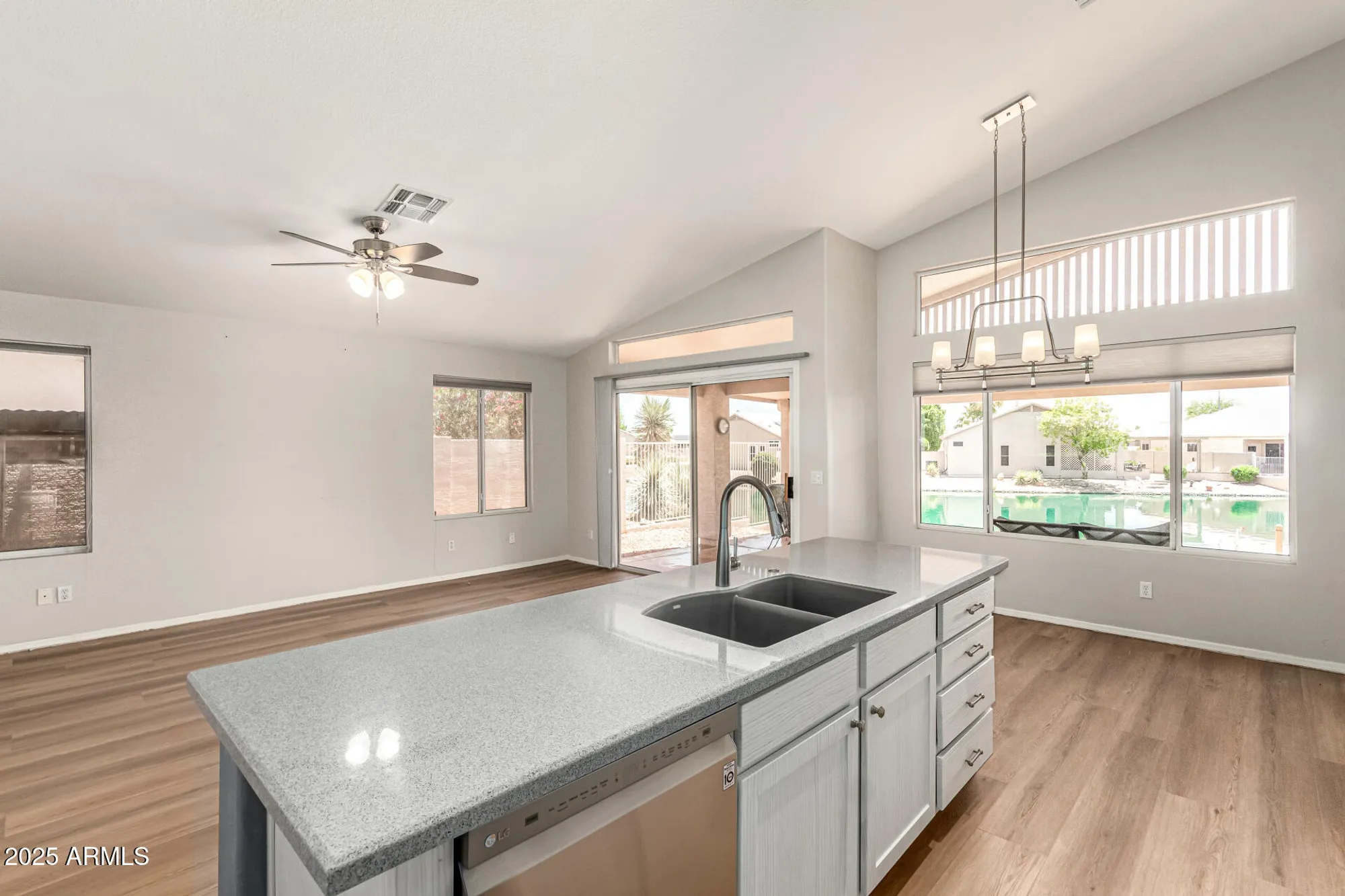 Property Slideshow image 15 of 44 | 11023 w chino dr, Peoria, AZ, 85373