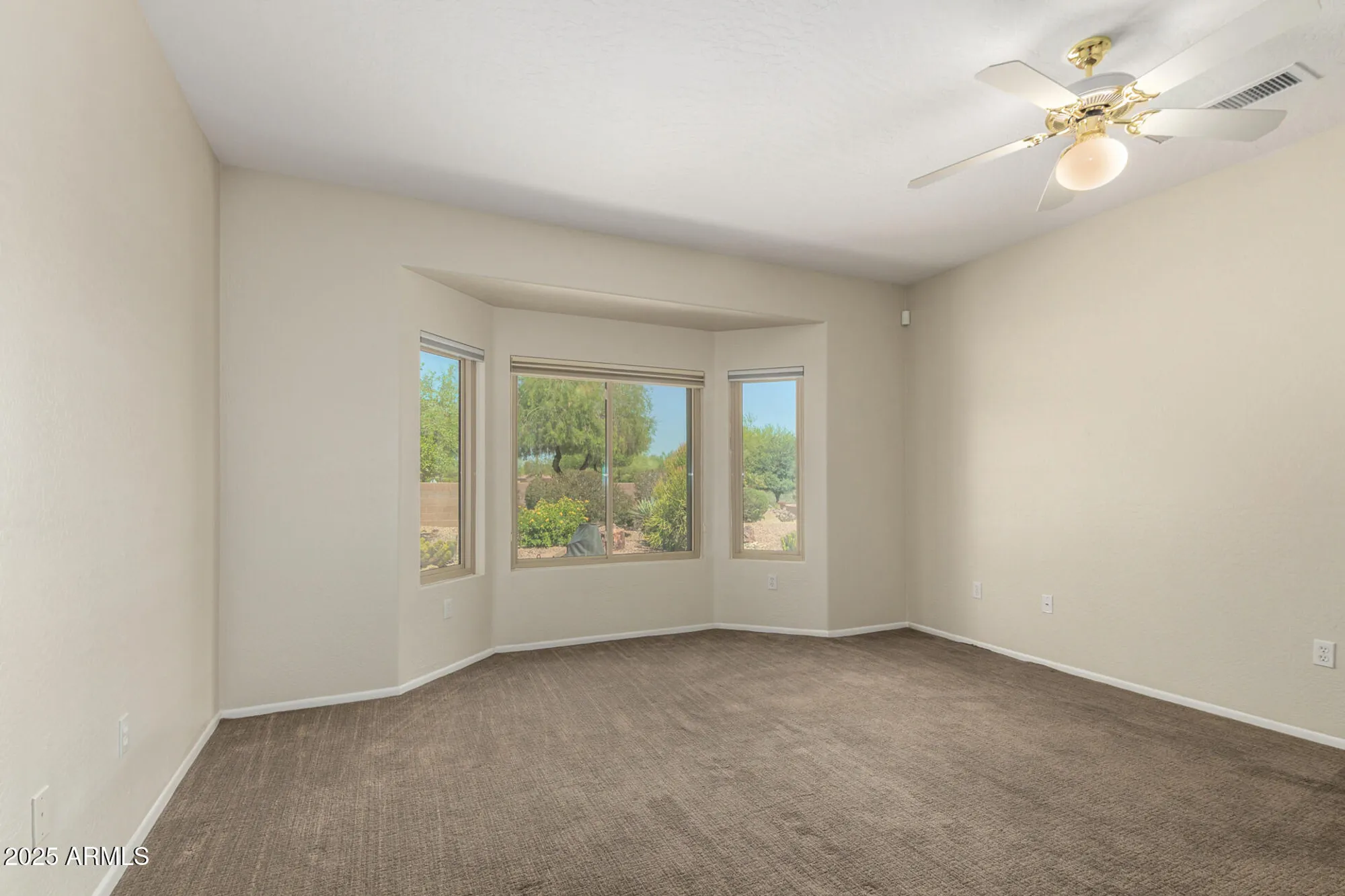 Property Slideshow image 16 of 50 | 20017 n cielo ct, Surprise, AZ, 85374
