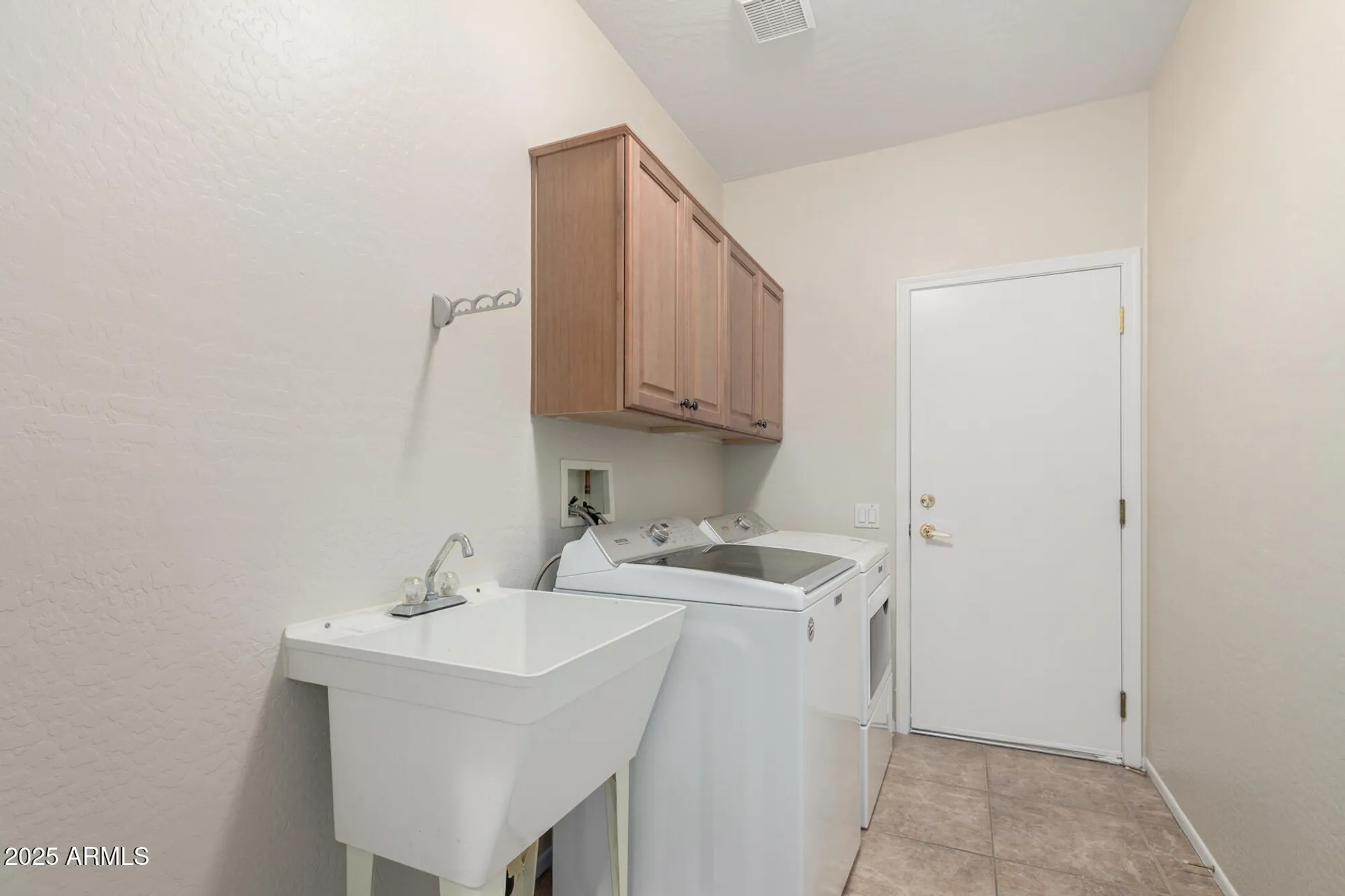 Property Slideshow image 31 of 50 | 20017 n cielo ct, Surprise, AZ, 85374