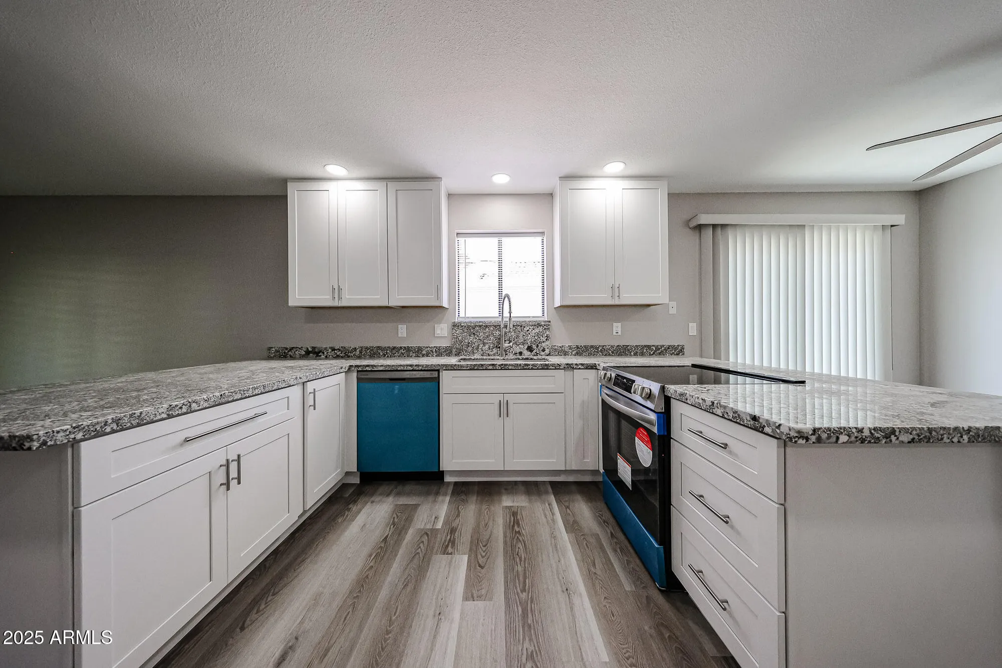 Property Slideshow image 23 of 57 | 25809 s hollygreen dr, Sun Lakes, AZ, 85248