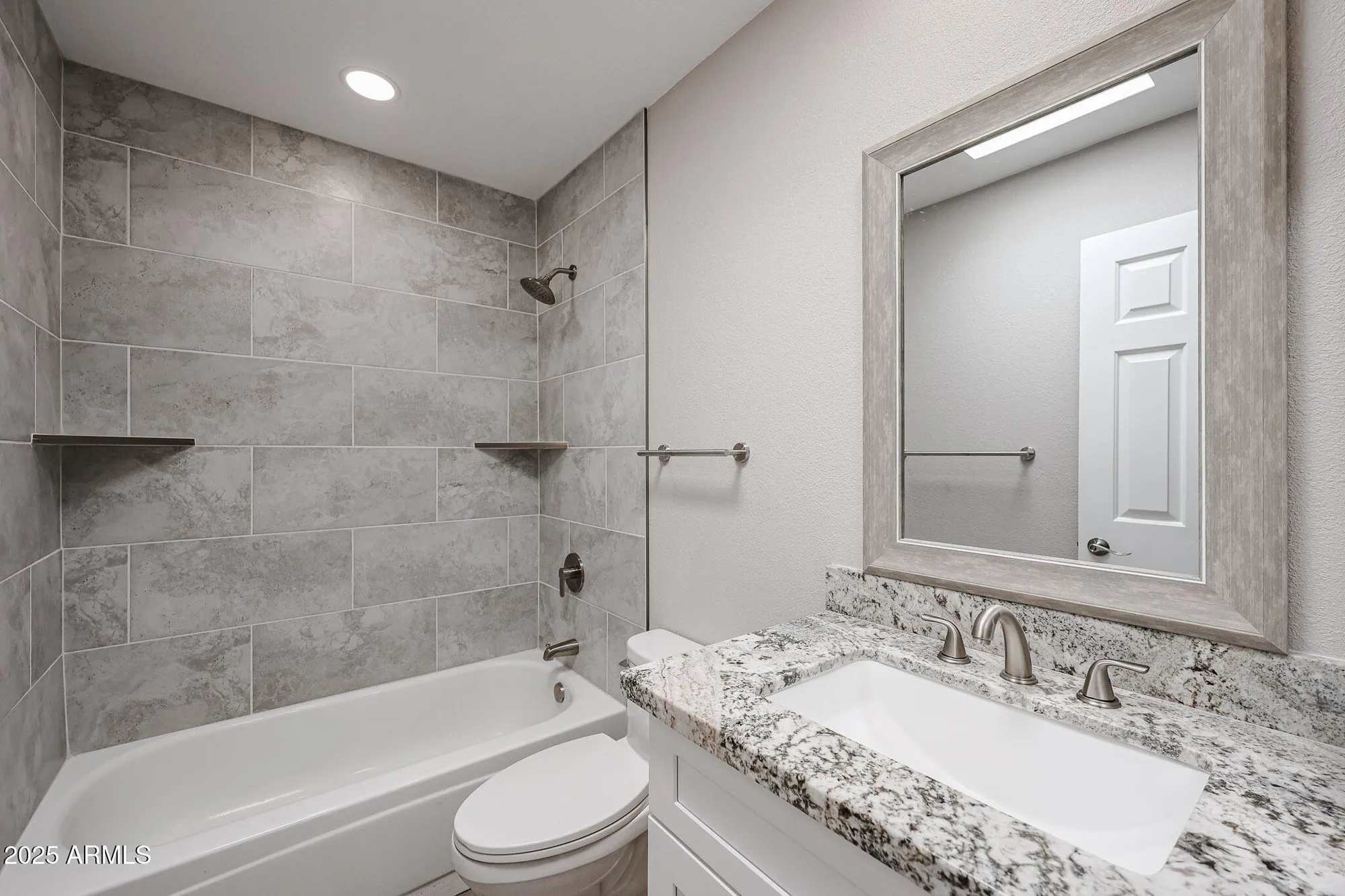 Property Slideshow image 27 of 57 | 25809 s hollygreen dr, Sun Lakes, AZ, 85248