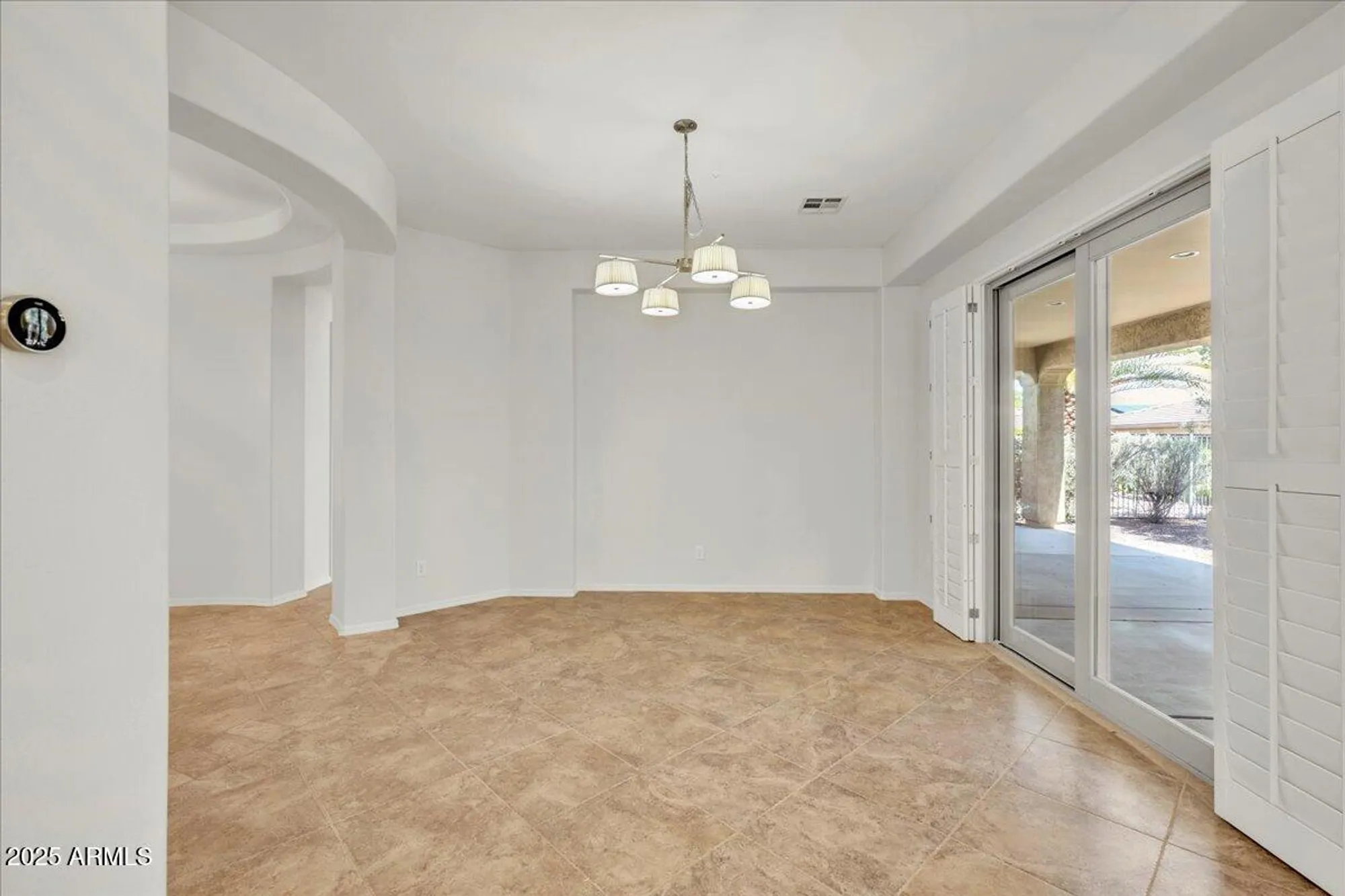 Property Slideshow image 5 of 77 | 13055 w eagle talon trl, Peoria, AZ, 85383