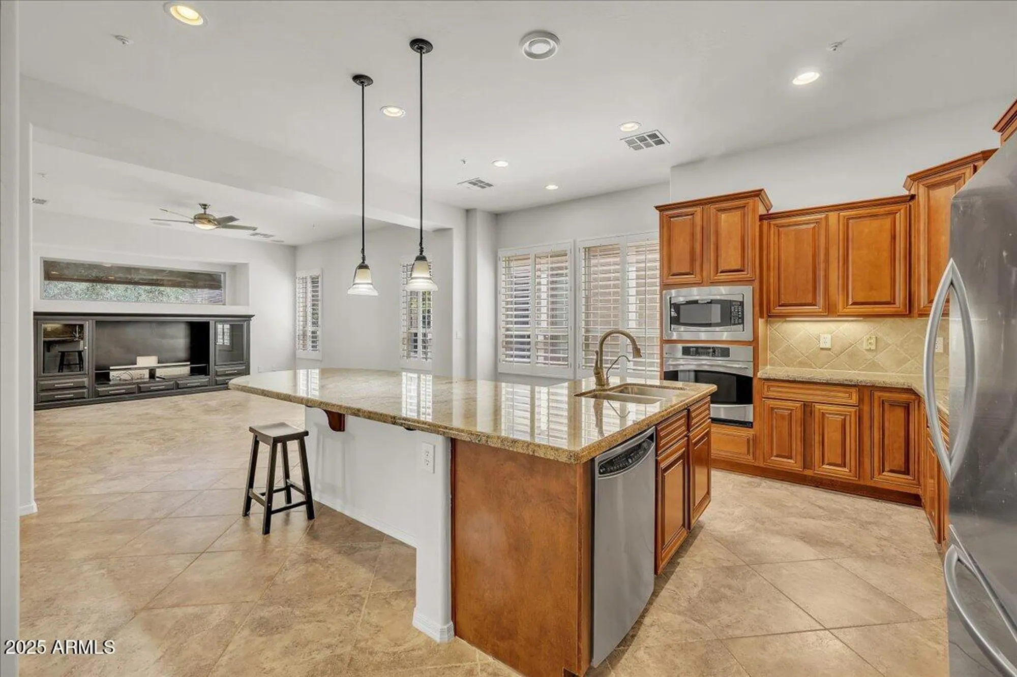 Property Slideshow image 9 of 77 | 13055 w eagle talon trl, Peoria, AZ, 85383