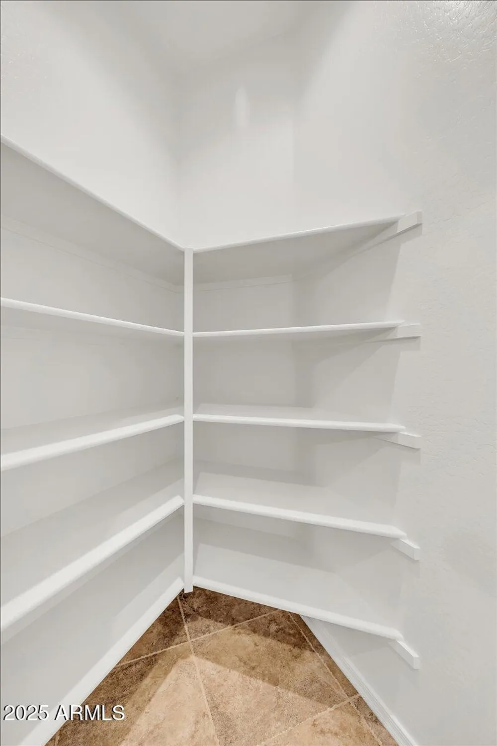 Property Slideshow image 13 of 77 | 13055 w eagle talon trl, Peoria, AZ, 85383