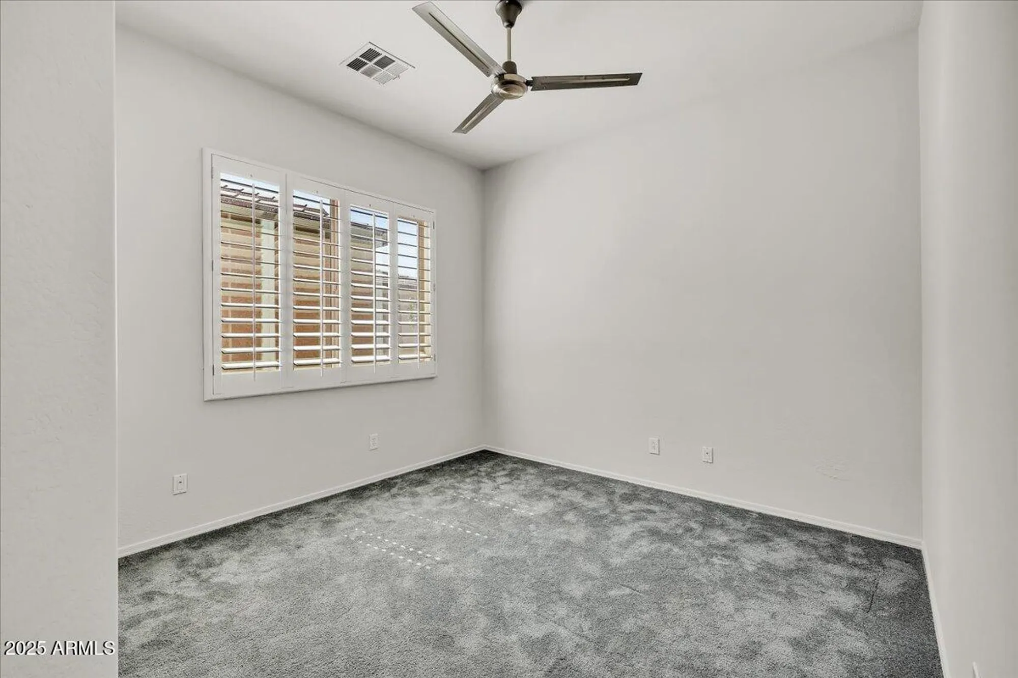 Property Slideshow image 23 of 77 | 13055 w eagle talon trl, Peoria, AZ, 85383