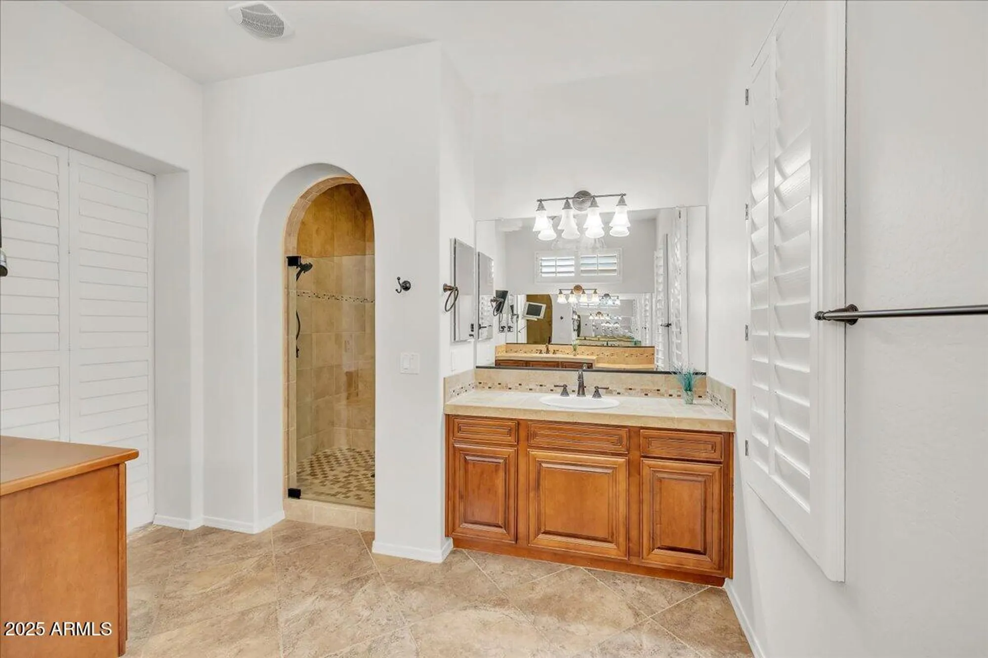 Property Slideshow image 22 of 77 | 13055 w eagle talon trl, Peoria, AZ, 85383